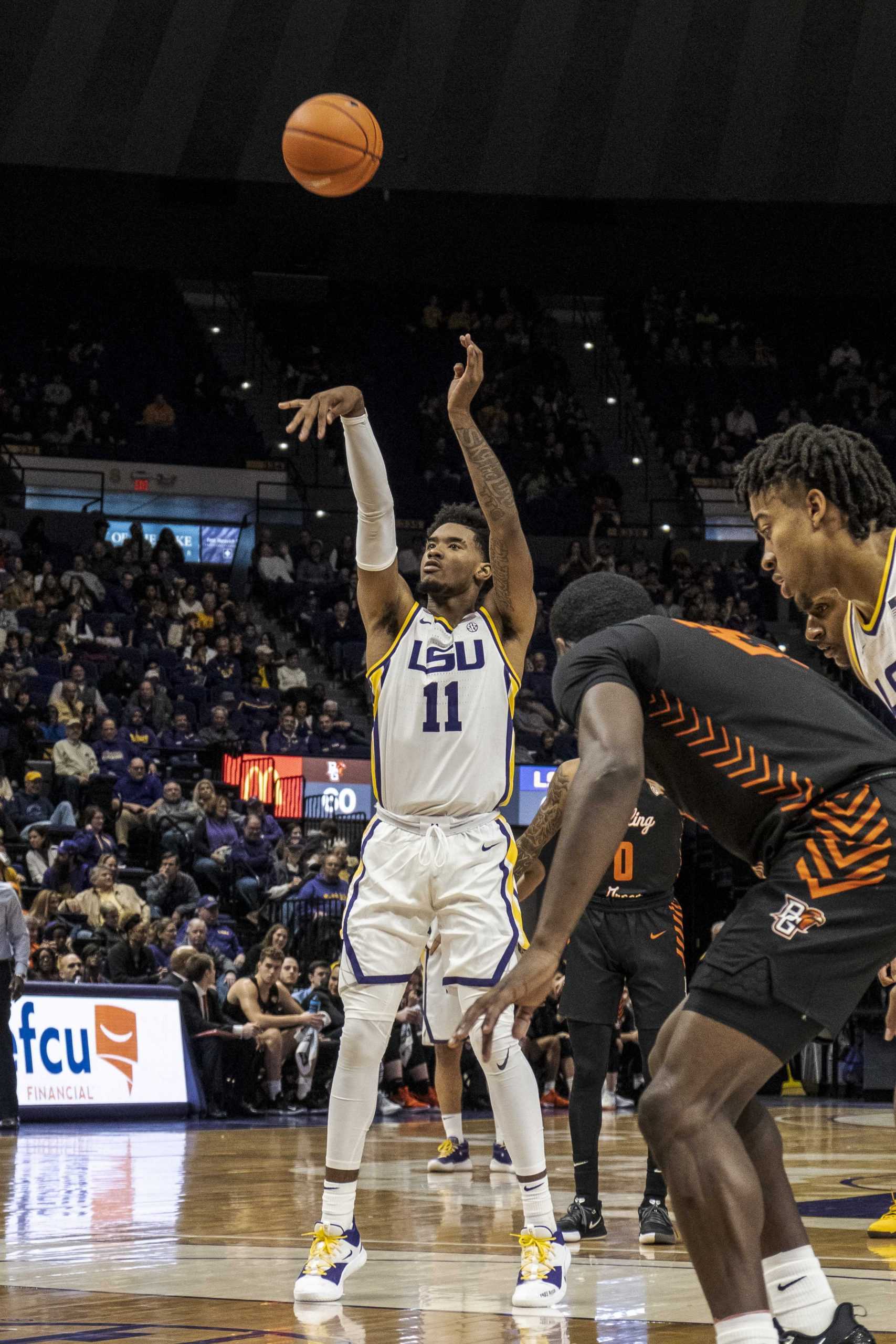 LSU basketball defeats Bowling Green 88-79 to open up the season