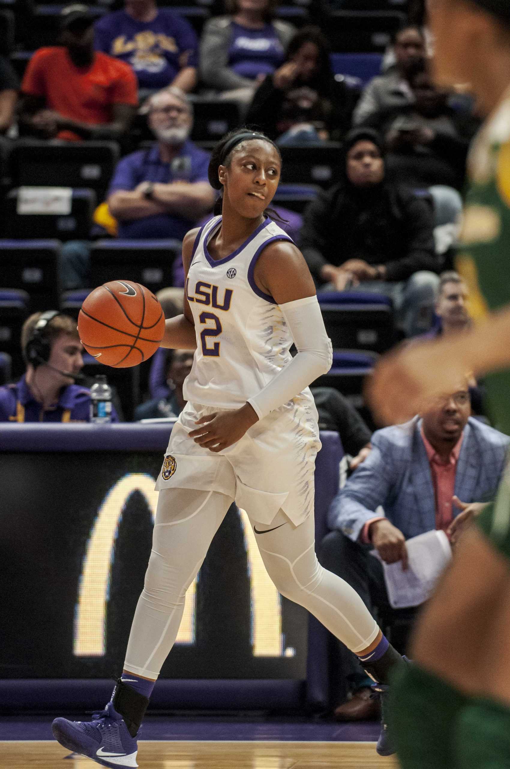 PHOTOS: LSU Lady Tigers Defeat Southeastern