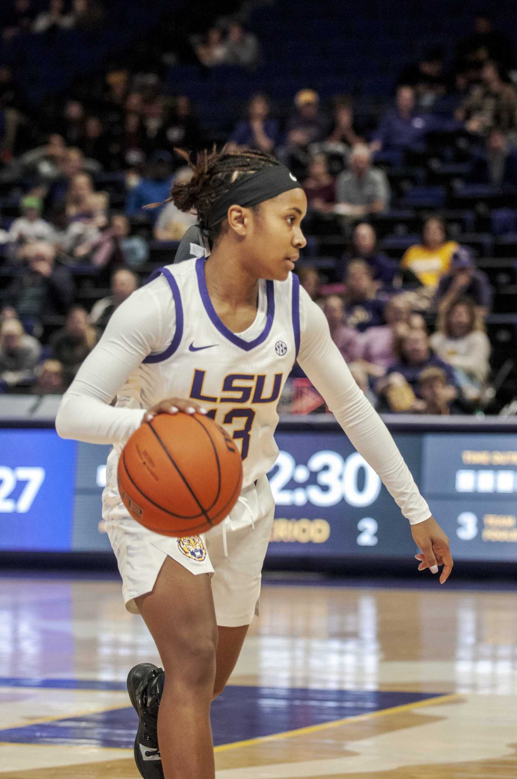 PHOTOS: LSU Lady Tigers Defeat Southeastern