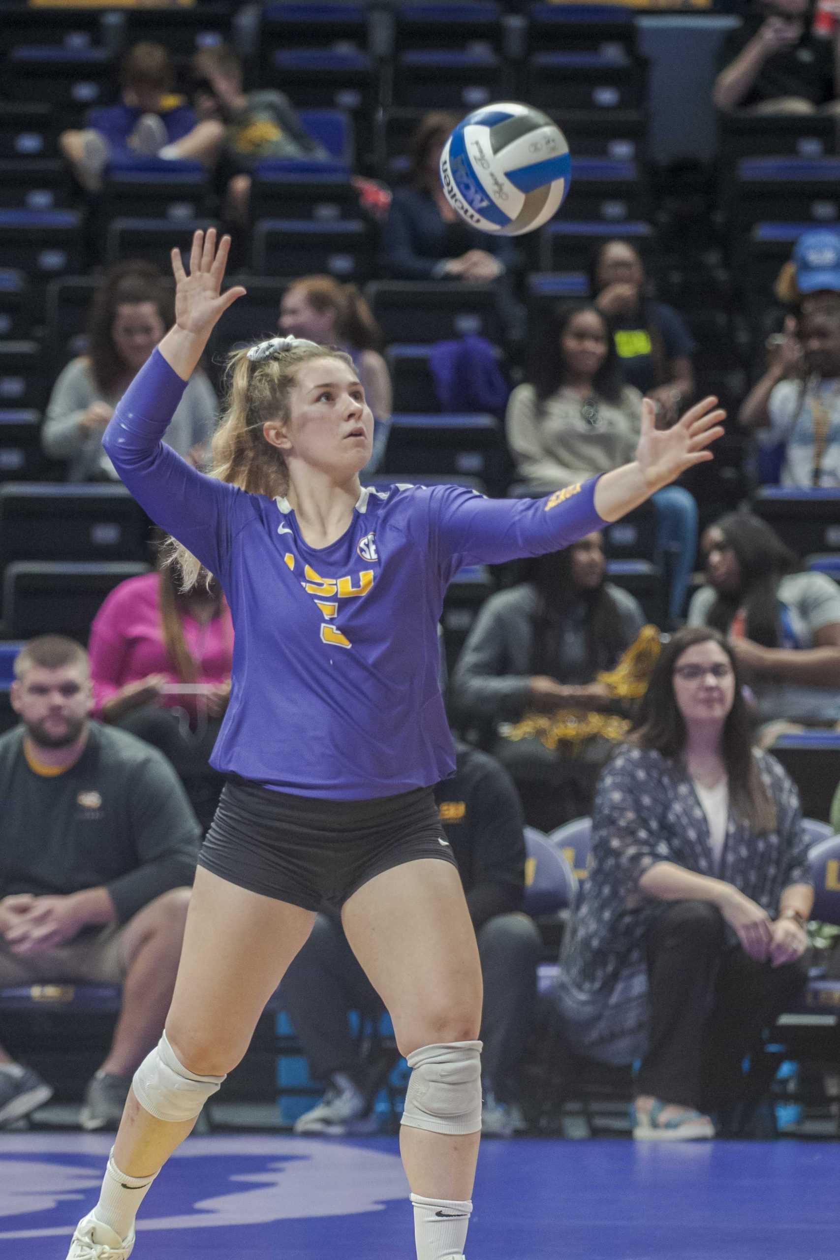 PHOTOS: LSU Women's Volleyball Defeats Auburn