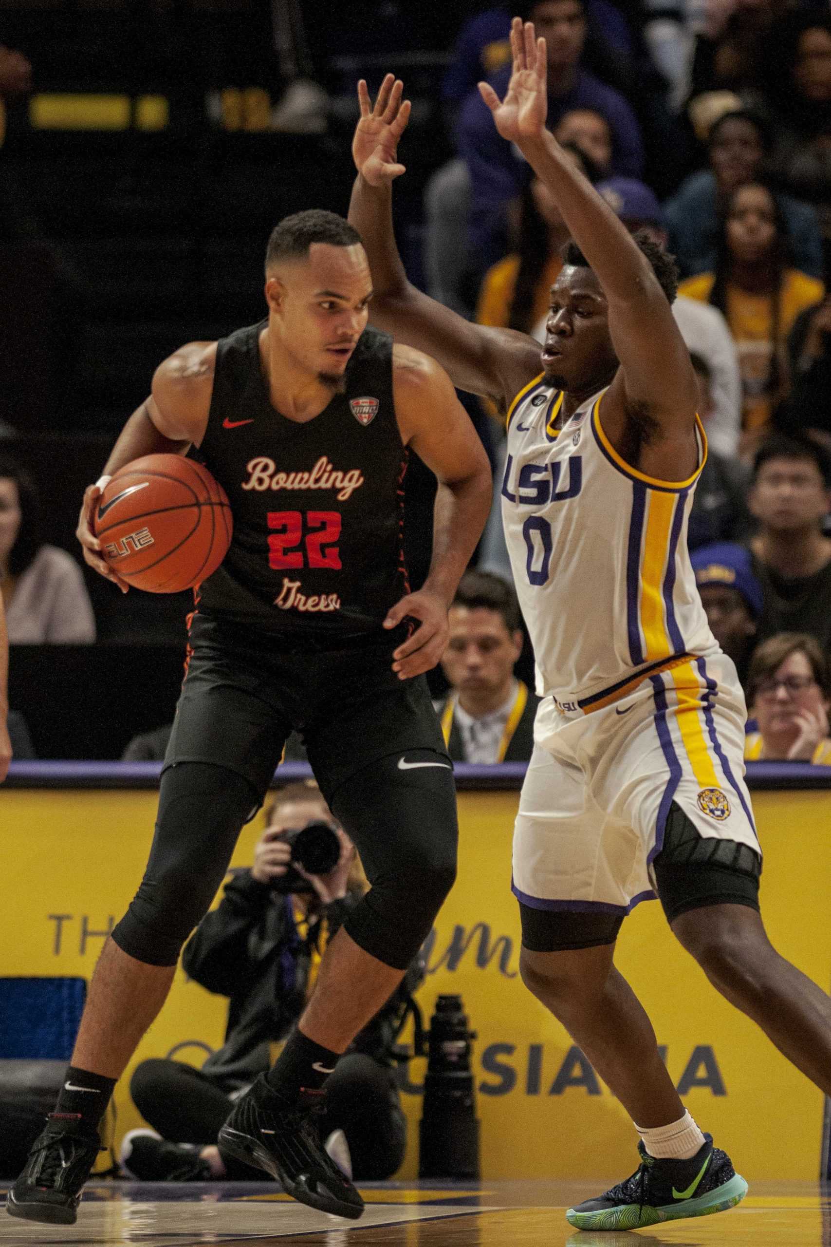 LSU basketball defeats Bowling Green 88-79 to open up the season