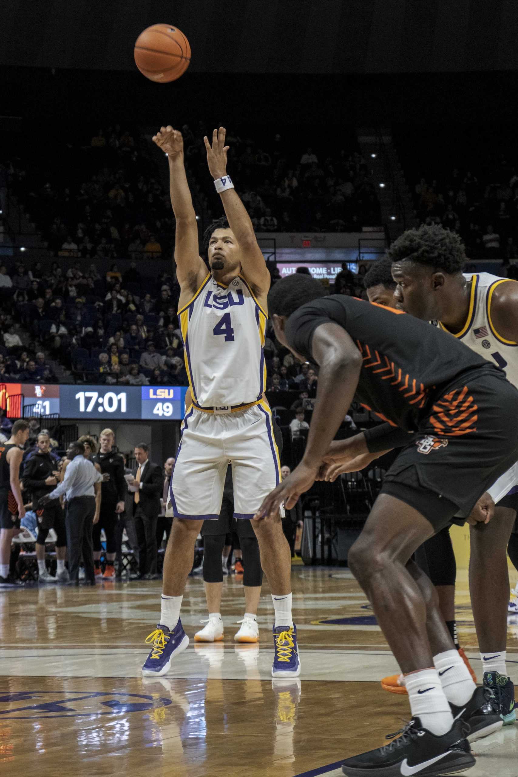 LSU basketball defeats Bowling Green 88-79 to open up the season