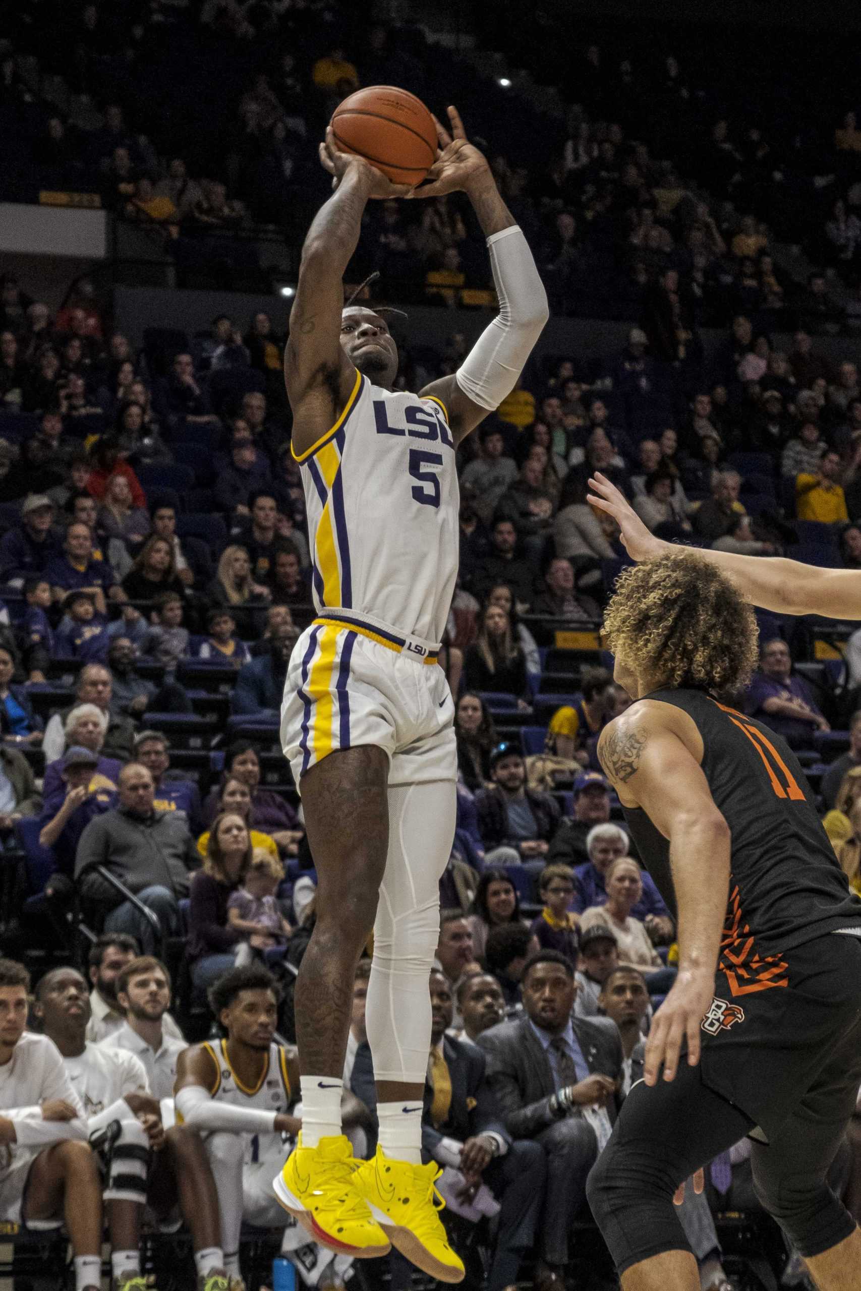 LSU basketball defeats Bowling Green 88-79 to open up the season