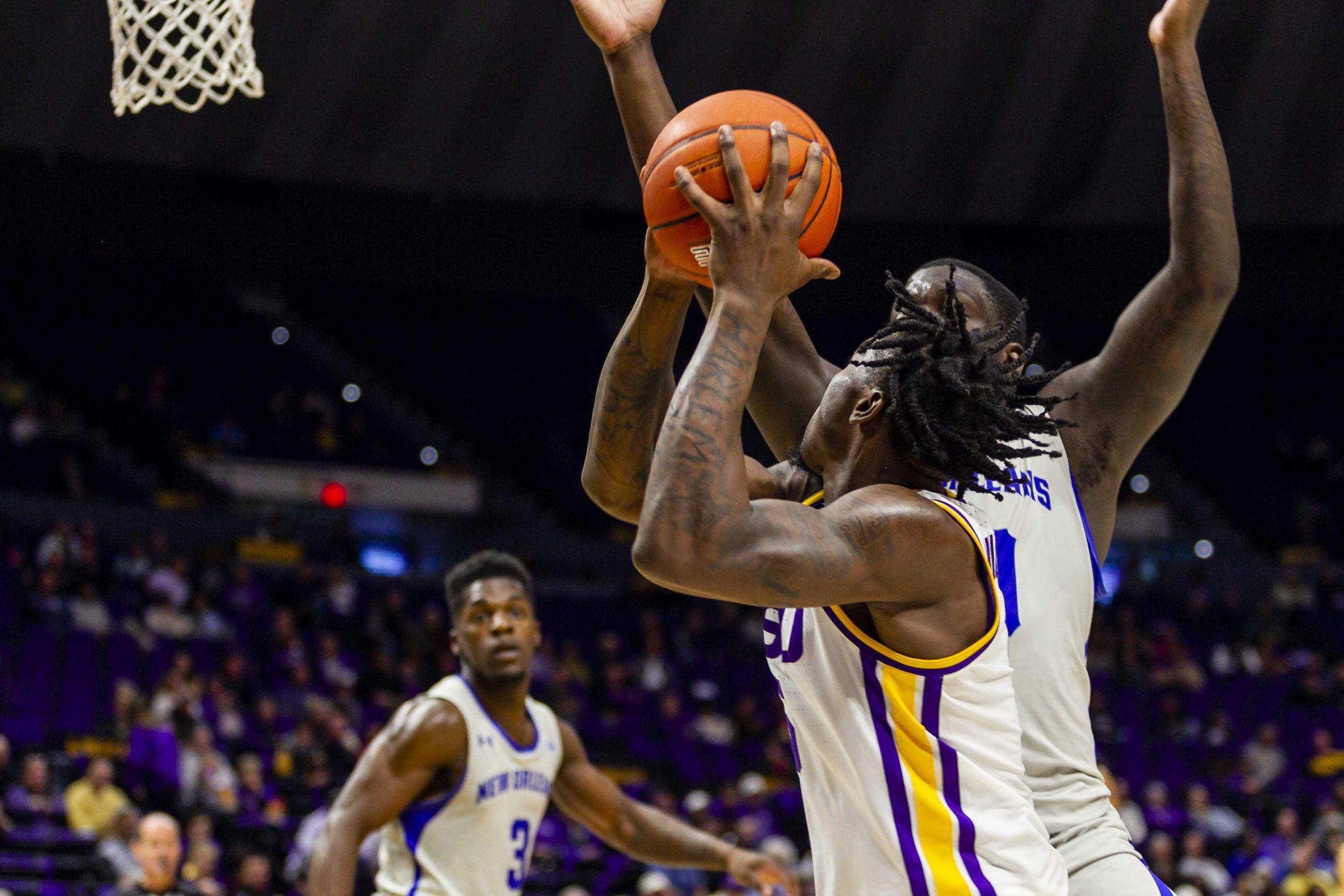 PHOTOS: LSU Defeats UNLO