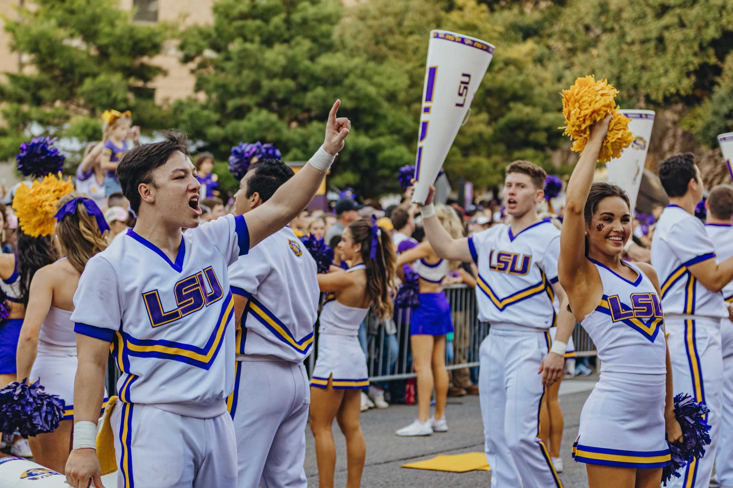 PHOTOS: LSU Walks Down Victory Hill