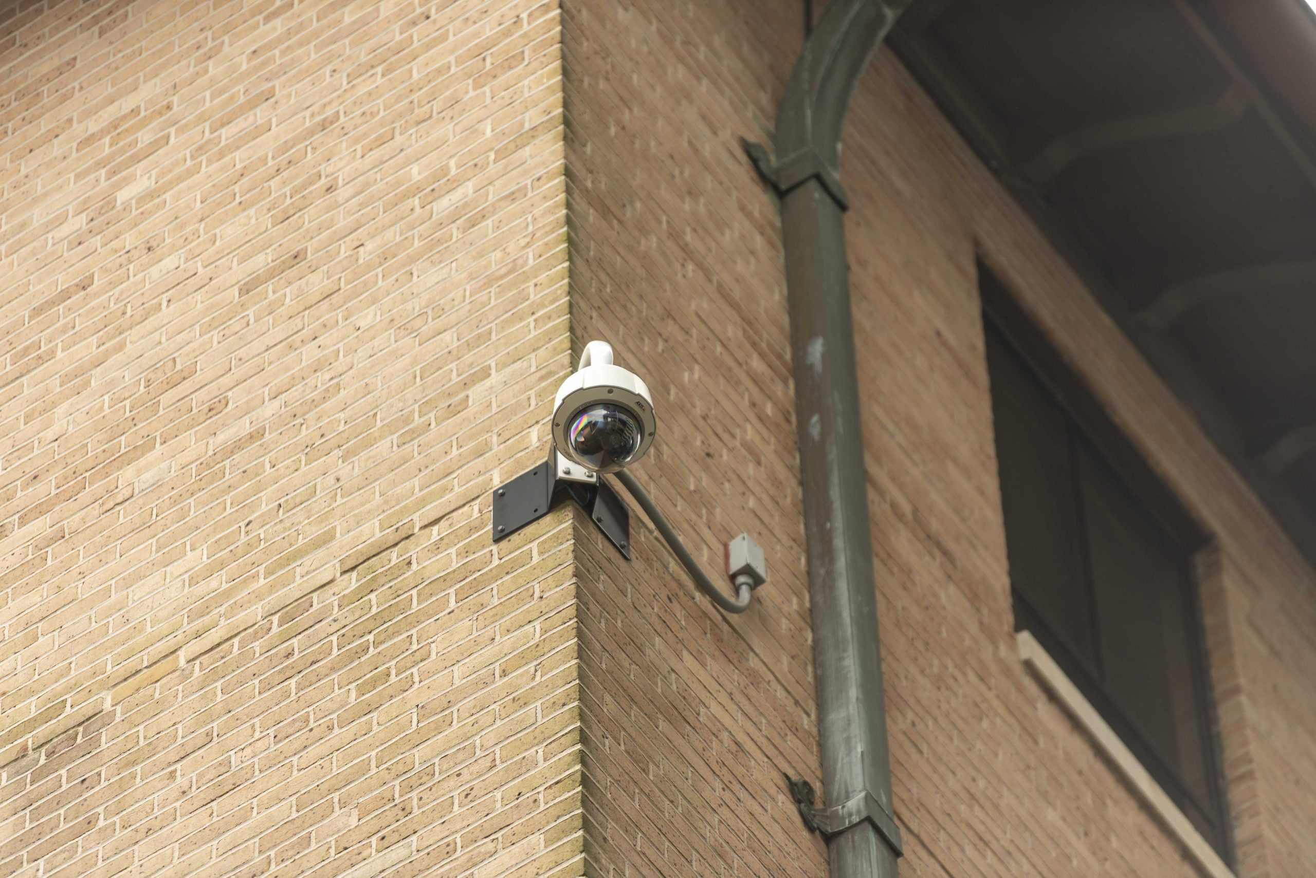 'Blatant disregard for student safety:' Security cameras on campus broken, LSU denies claim