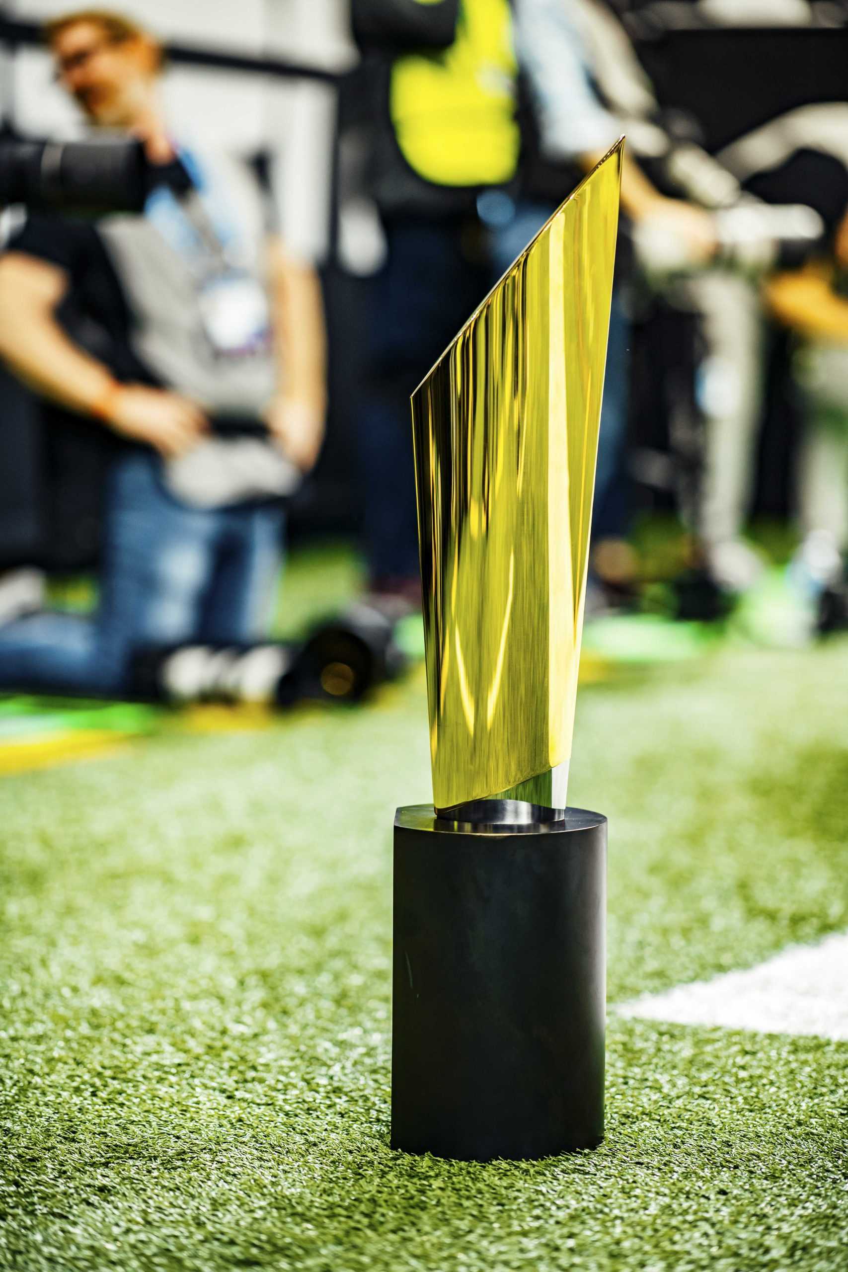 'Most beautiful thing in the world': National Championship trophy on display for LSU fans Wednesday, Thursday