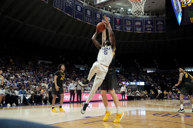 PHOTOS: LSU men's basketball defeats Mizzou