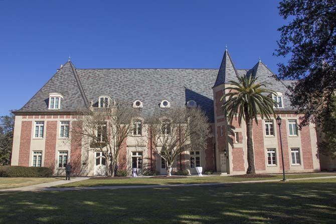 Ogden Honors College host the ribbon cutting ceremony on Thursday, January 28, 2016 in honor of rennovations being completed at the French House.