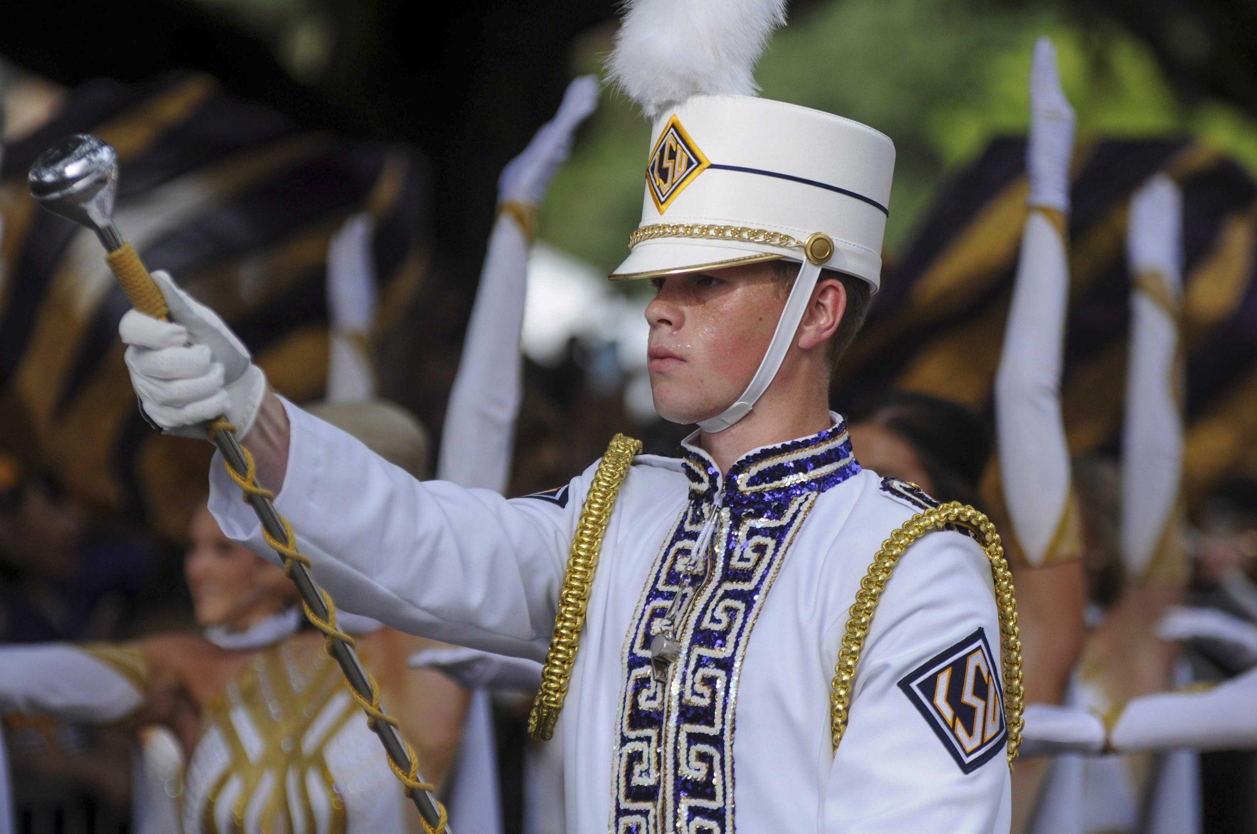 PHOTOS: LSU vs NSU, Walk Down Victory Hill