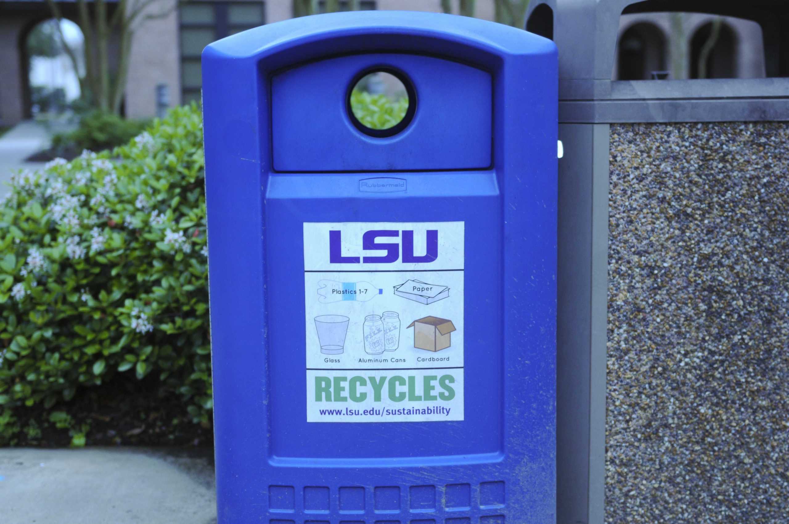 LSU student films trash, recyclables being dumped into same garbage truck, Facility Services contacts contracted waste management companies