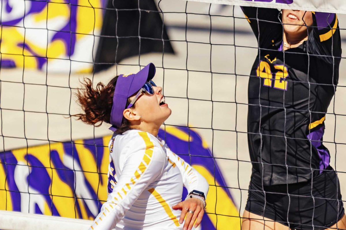 LSU beach volleyball sophomore Allison Coens (2) looks for the ball during the Purple vs. Gold scrimmage on Saturday, Feb. 15, 2020 at the Beach Volleyball Complex.