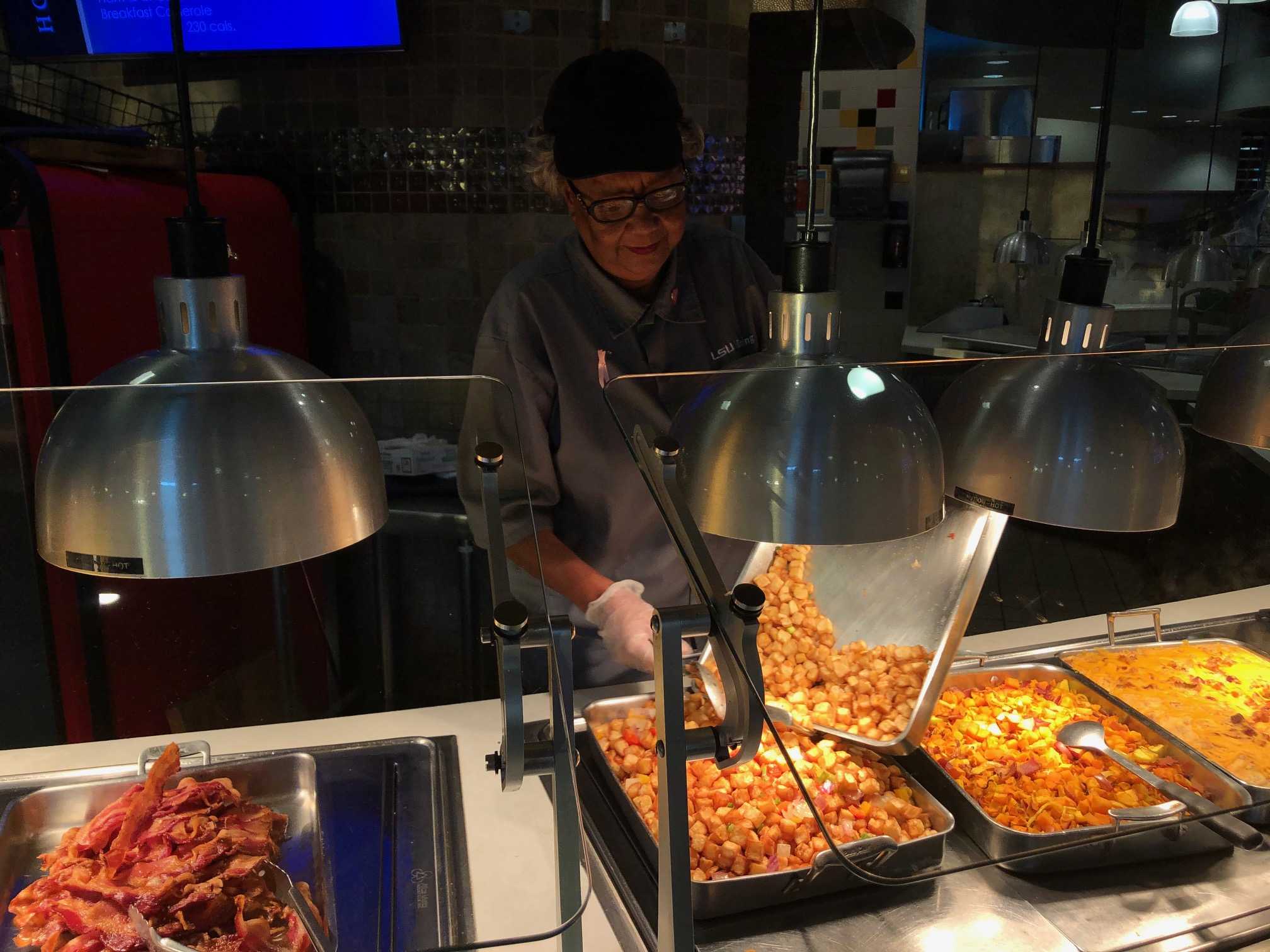 'Prayers keep me going': 459 Commons employee has worked with LSU Dining for over 50 years