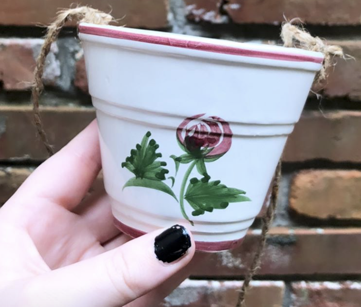 Student Spotlight: Graphic design sophomore creates beautiful pots, sells with personal plant clippings