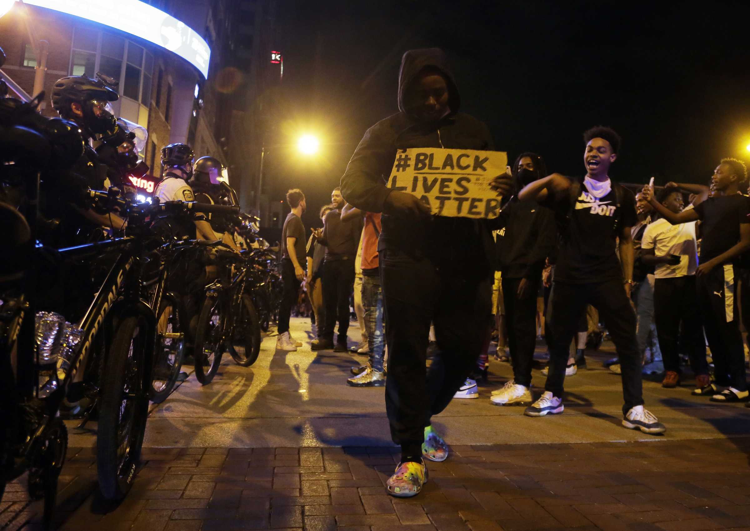 Report: Protests over George Floyd's death spread across the nation