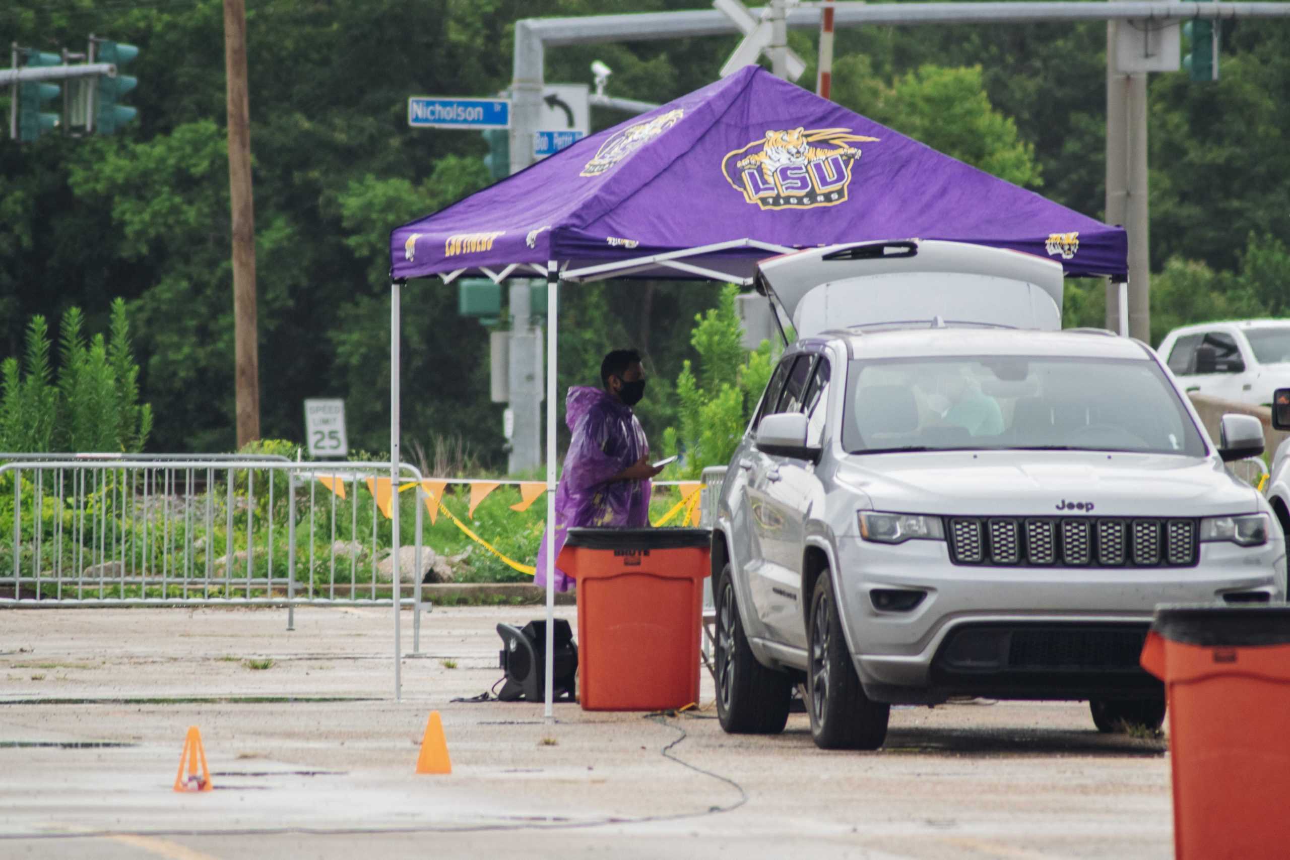 Fred's drive-thru coronavirus testing site draws huge turnout