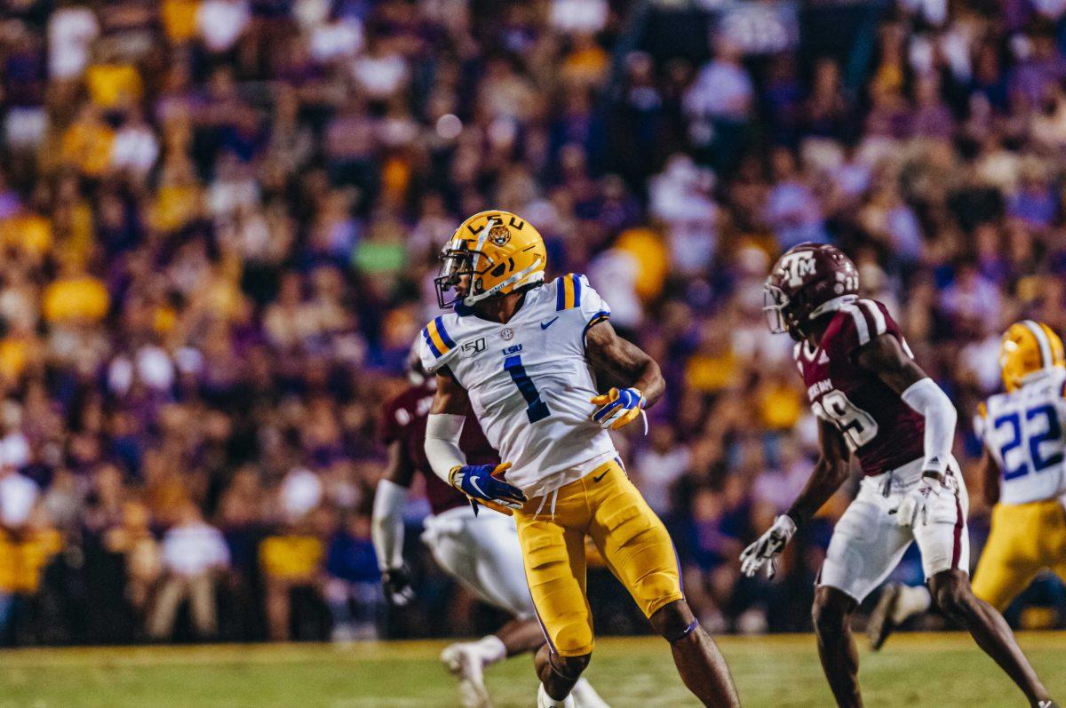 LSU sophomore wide receiver Ja'Marr Chase (01) runs the field during the Tigers' 50-7 victory over Texas A&amp;M on Saturday, November 30, 2019.