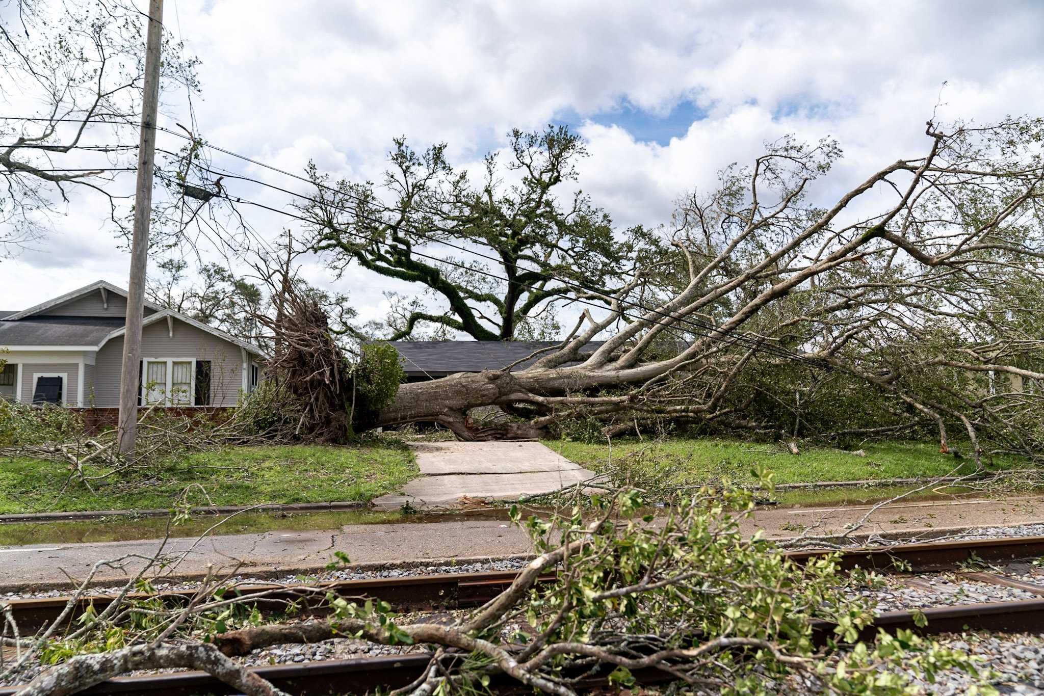 &#8216;The pictures do it no justice': LSU students share stories of loss from Hurricane Laura