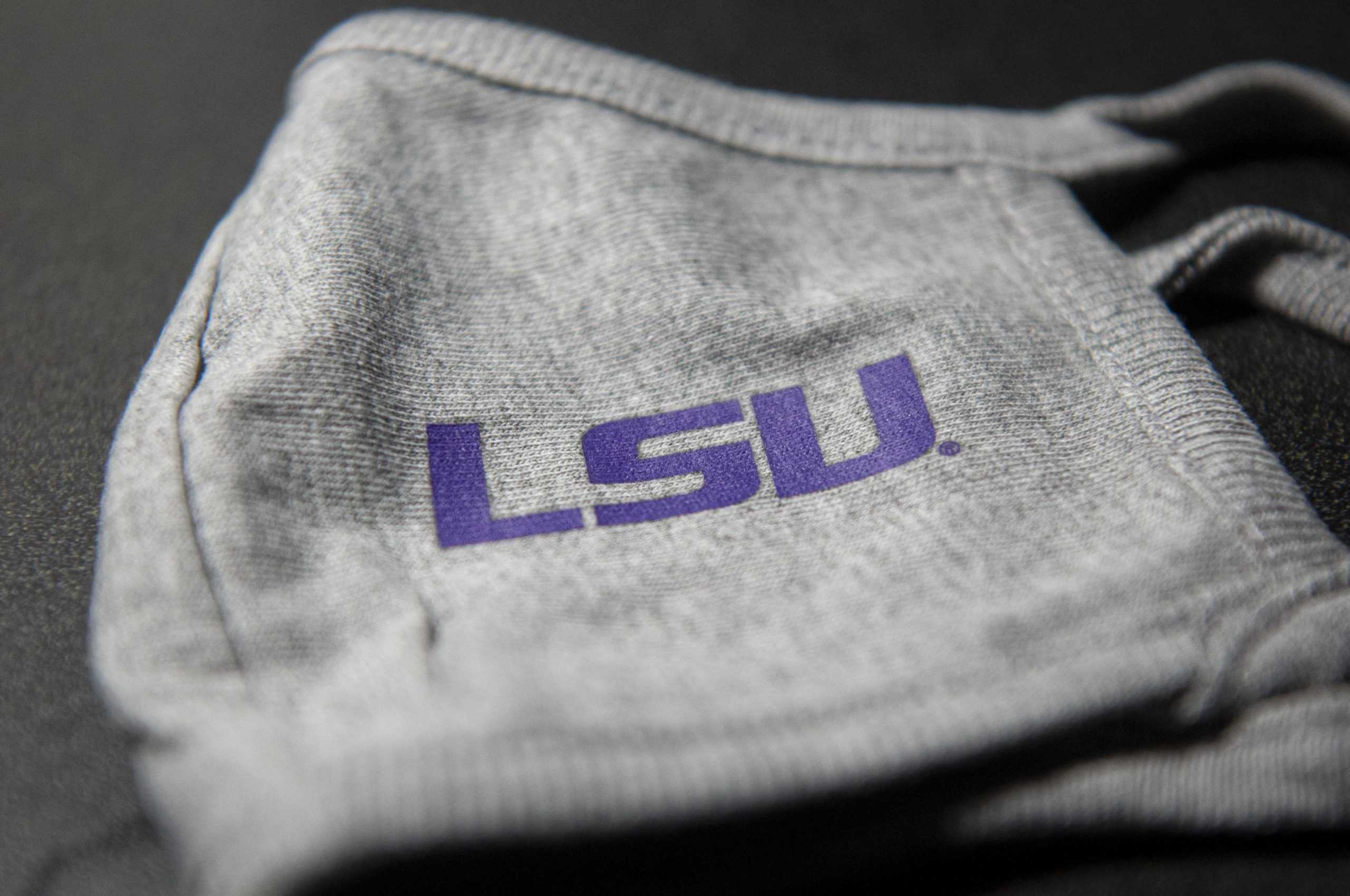 LSU provides free masks to students; Here's where to get one