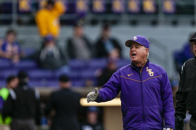 LSU baseball coach Paul Mainieri yells to the dugout during the Tigers' 2-1 victory over Kentucky on Saturday, March 16, 2019, in Alex Box Stadium.