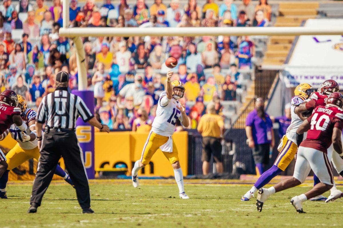 LSU football junior quarterback Myles Brennan (15) throws the ball Saturday, Sep. 26, 2020 during LSU's 44-24 loss against Mississippi State in Tiger Stadium.