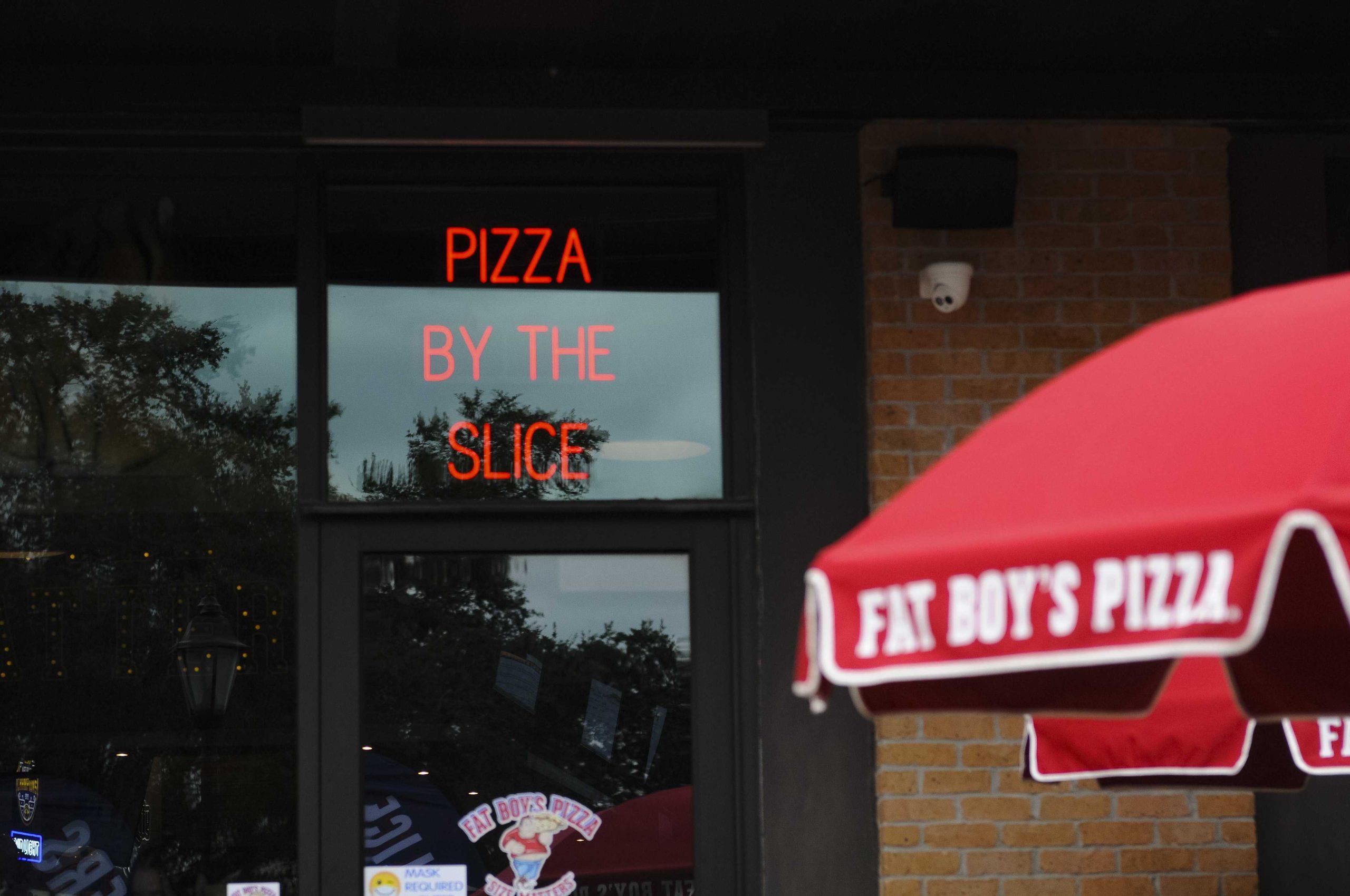 'Size matters': Fat Boy's Pizza brings 30 inch New York-style pizza to Baton Rouge