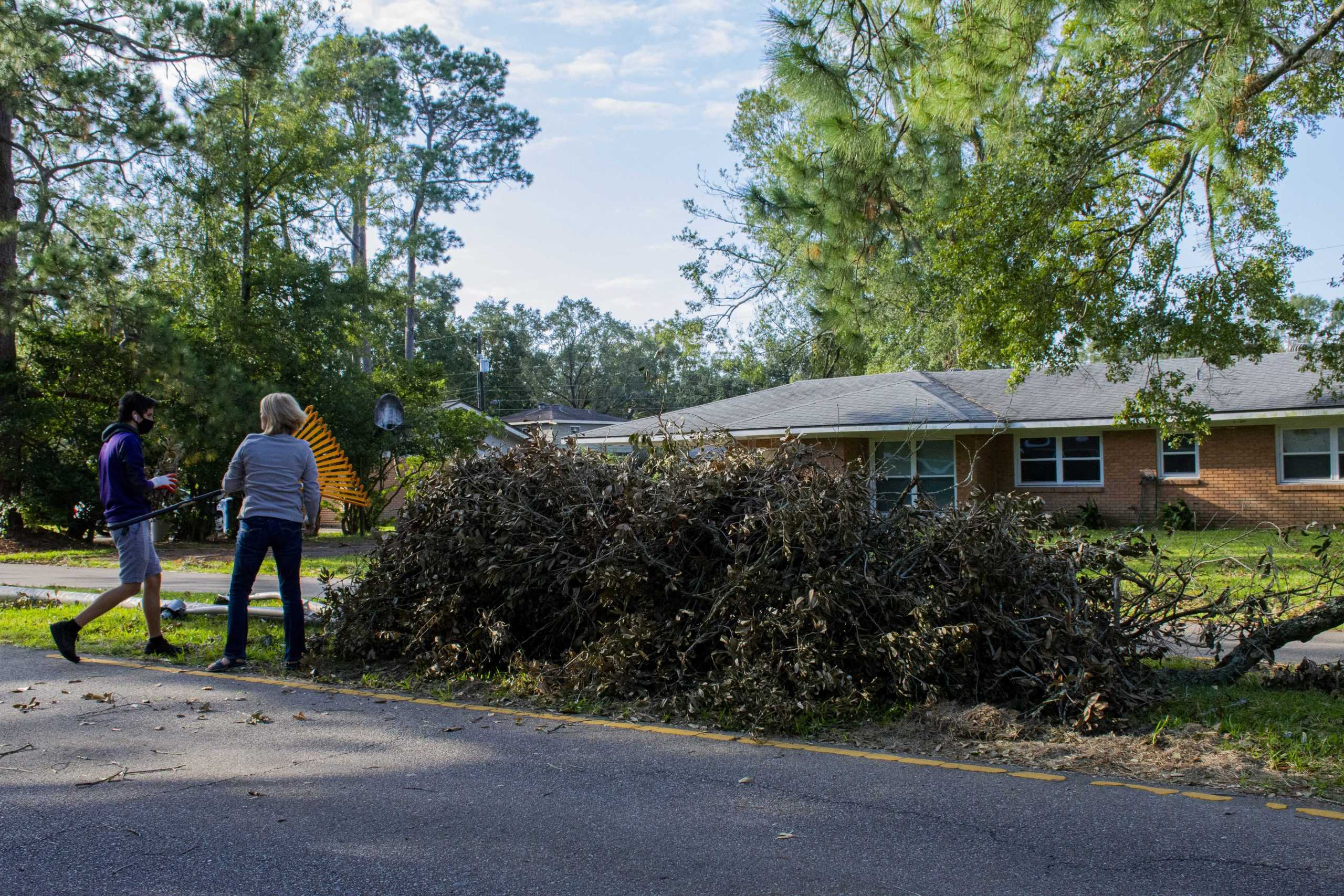 PHOTOS: Christ the King hosts hurricane relief clean-up