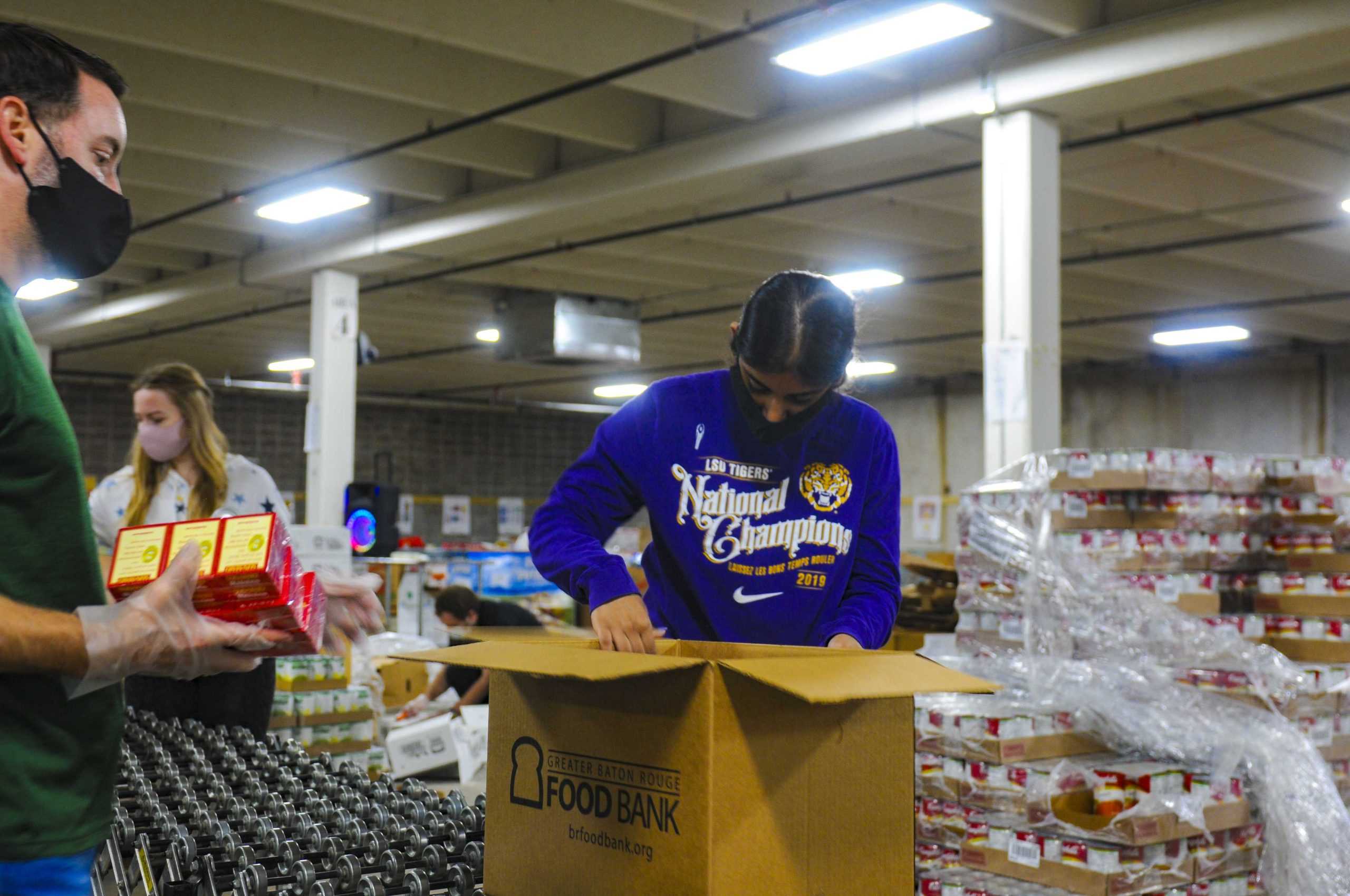 PHOTOS: LSU students volunteer at Greater BR food bank