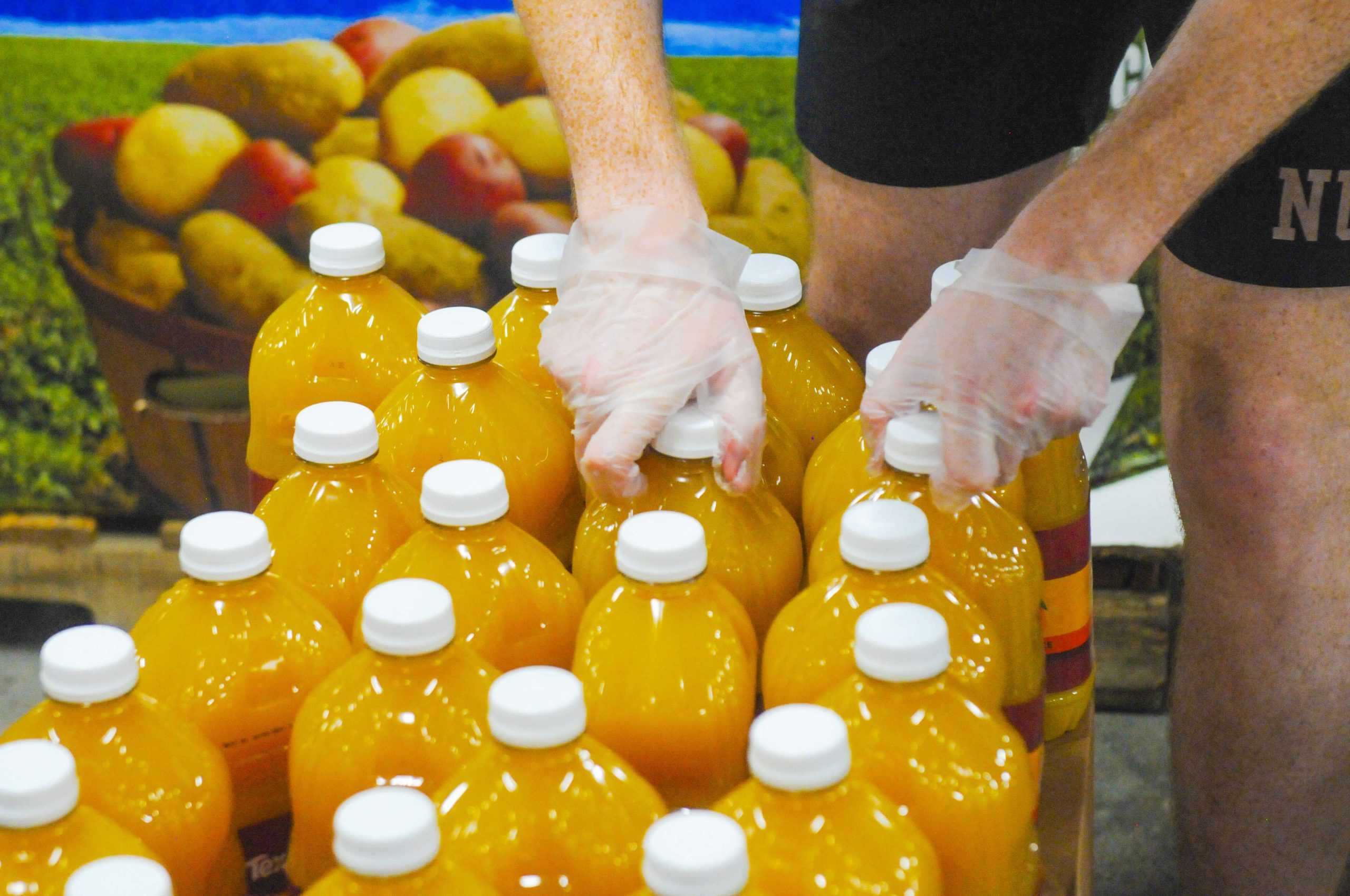 PHOTOS: LSU students volunteer at Greater BR food bank