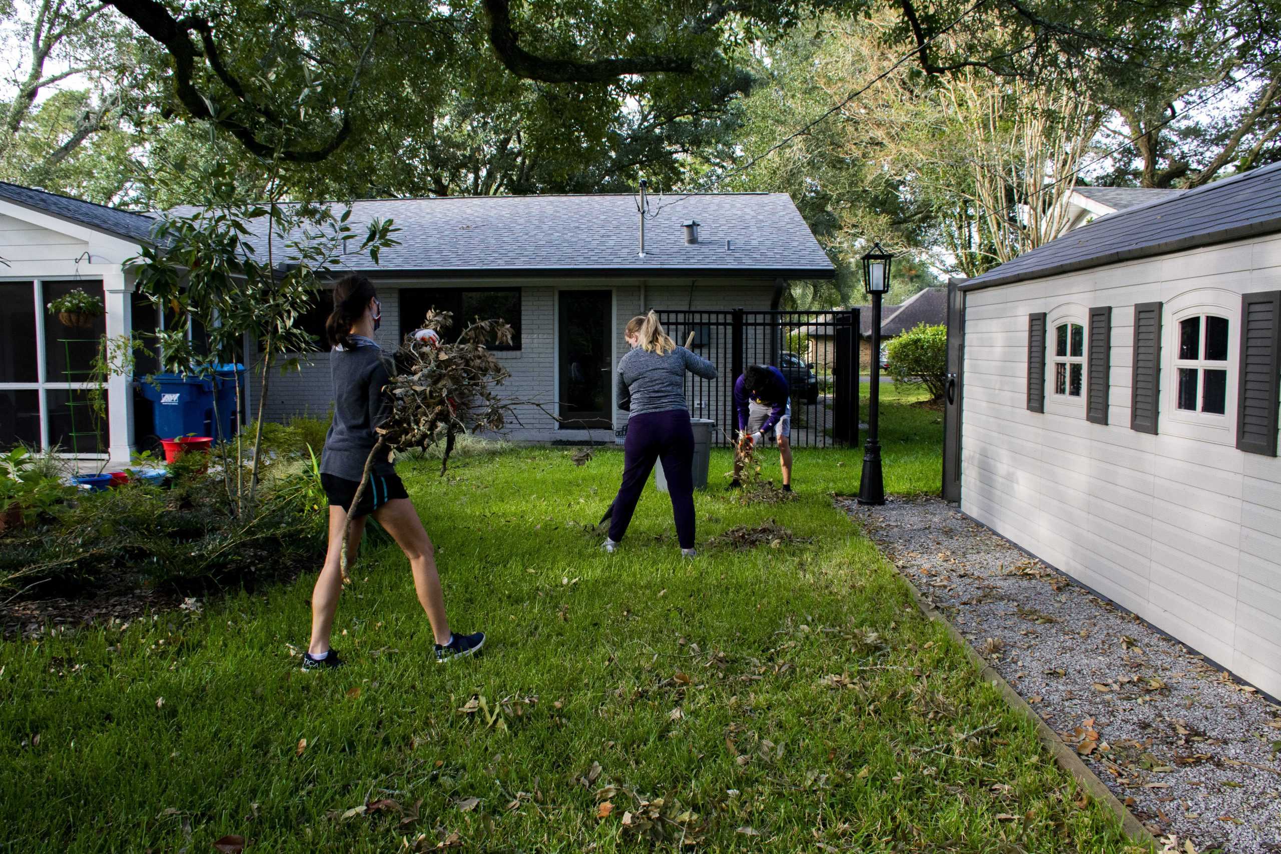 PHOTOS: Christ the King hosts hurricane relief clean-up