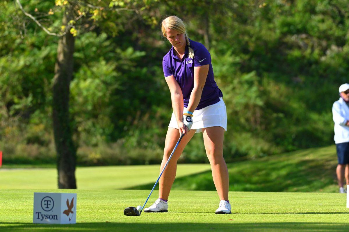 Ingrid Lindblad gets ready to tee off at the Blessings Invitational in Fayetteville, Ark., in early October 2020. Courtesy Walt Beazley