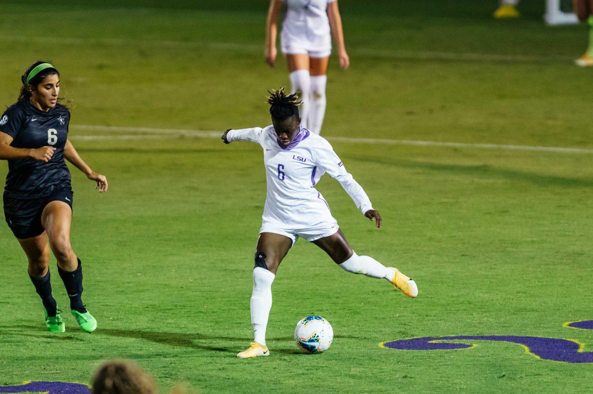 LSU soccer junior midfielder Wasila Diwura-Soale (6) gets ready to kick Friday, Oct. 30, 2020 during LSU's 0-2 loss to Vanderbilt at the LSU Soccer Stadium on W Lakeshore Drive.