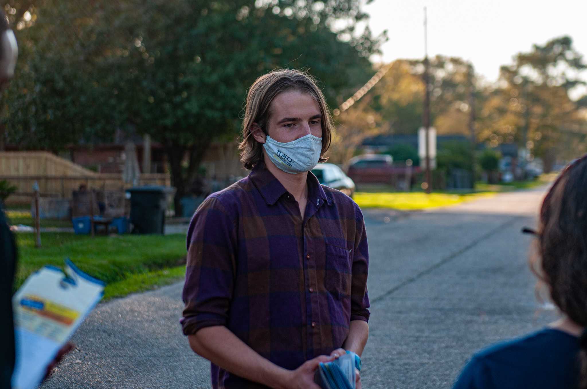 PHOTOS: Volunteers Canvass Neighborhoods On Election Day