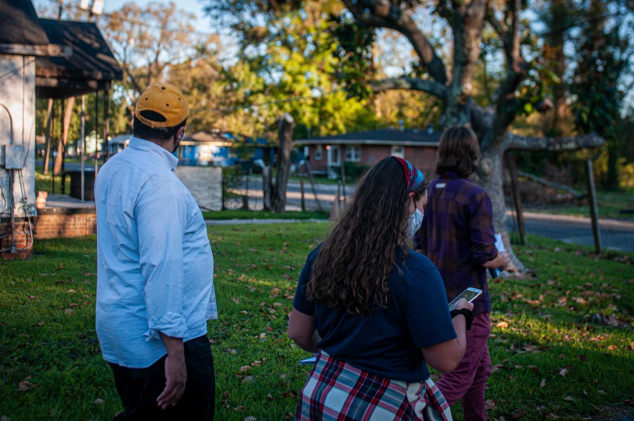 PHOTOS: Volunteers Canvass Neighborhoods On Election Day