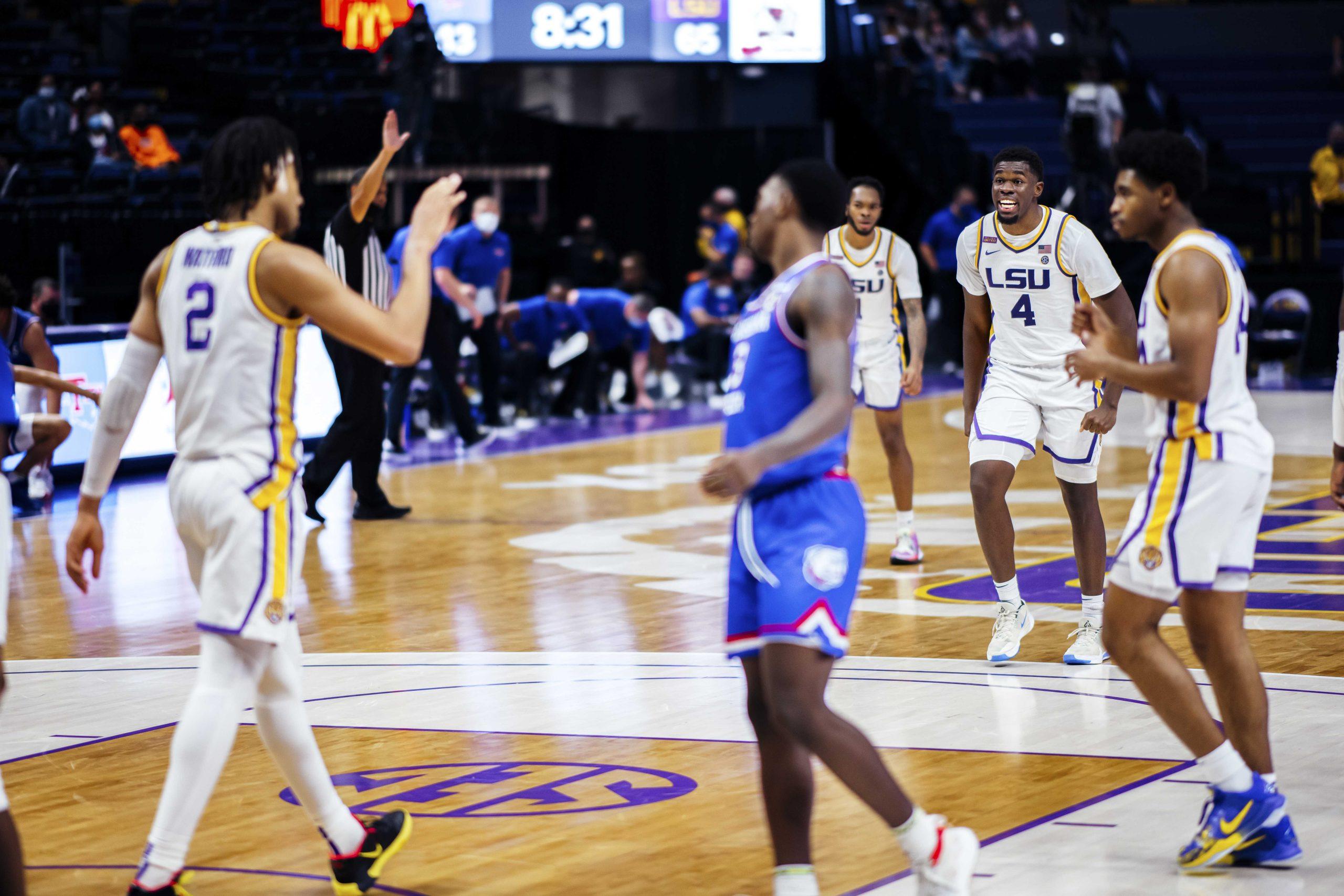 PHOTOS: LSU men's basketball defeats LA Tech