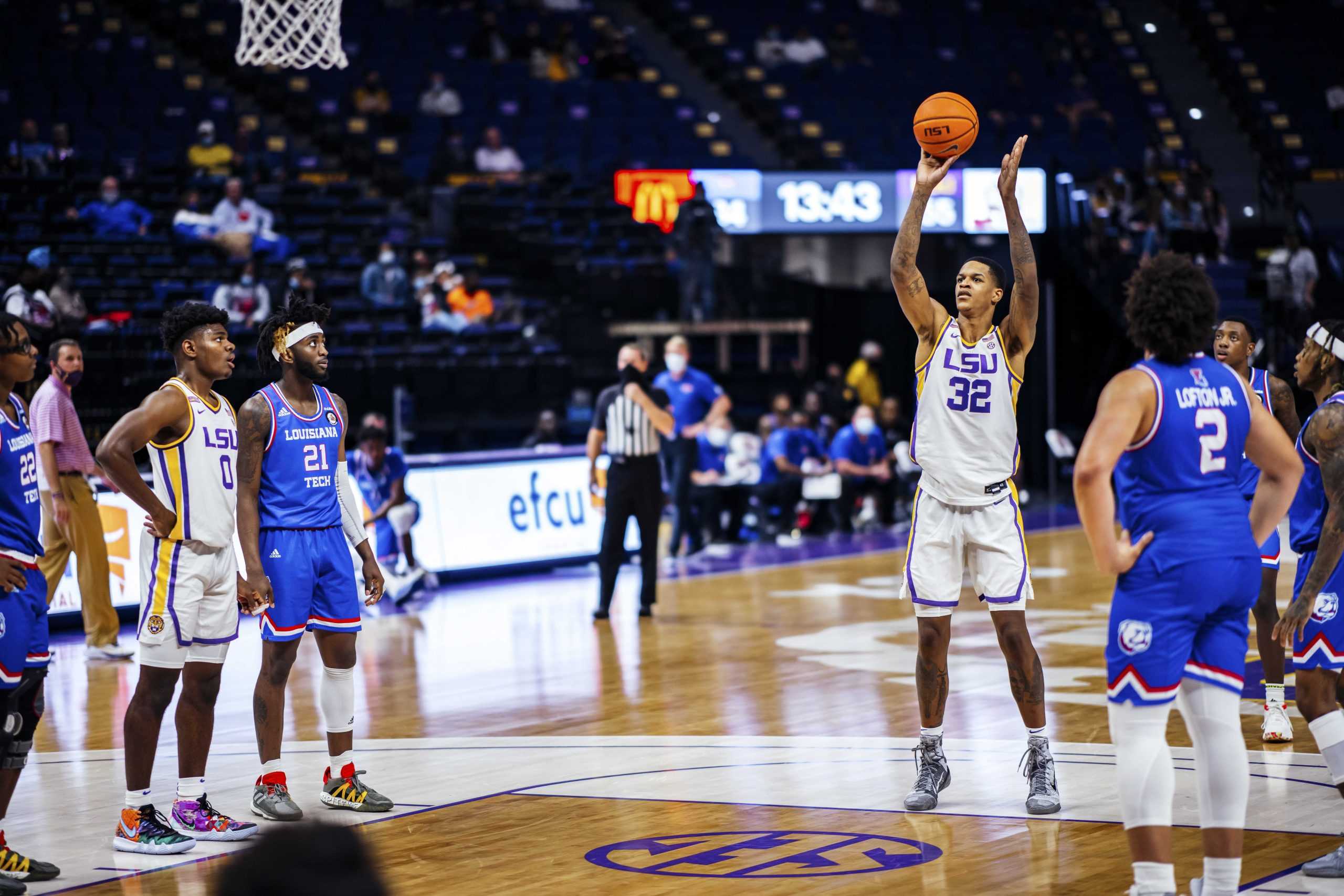 PHOTOS: LSU men's basketball defeats LA Tech