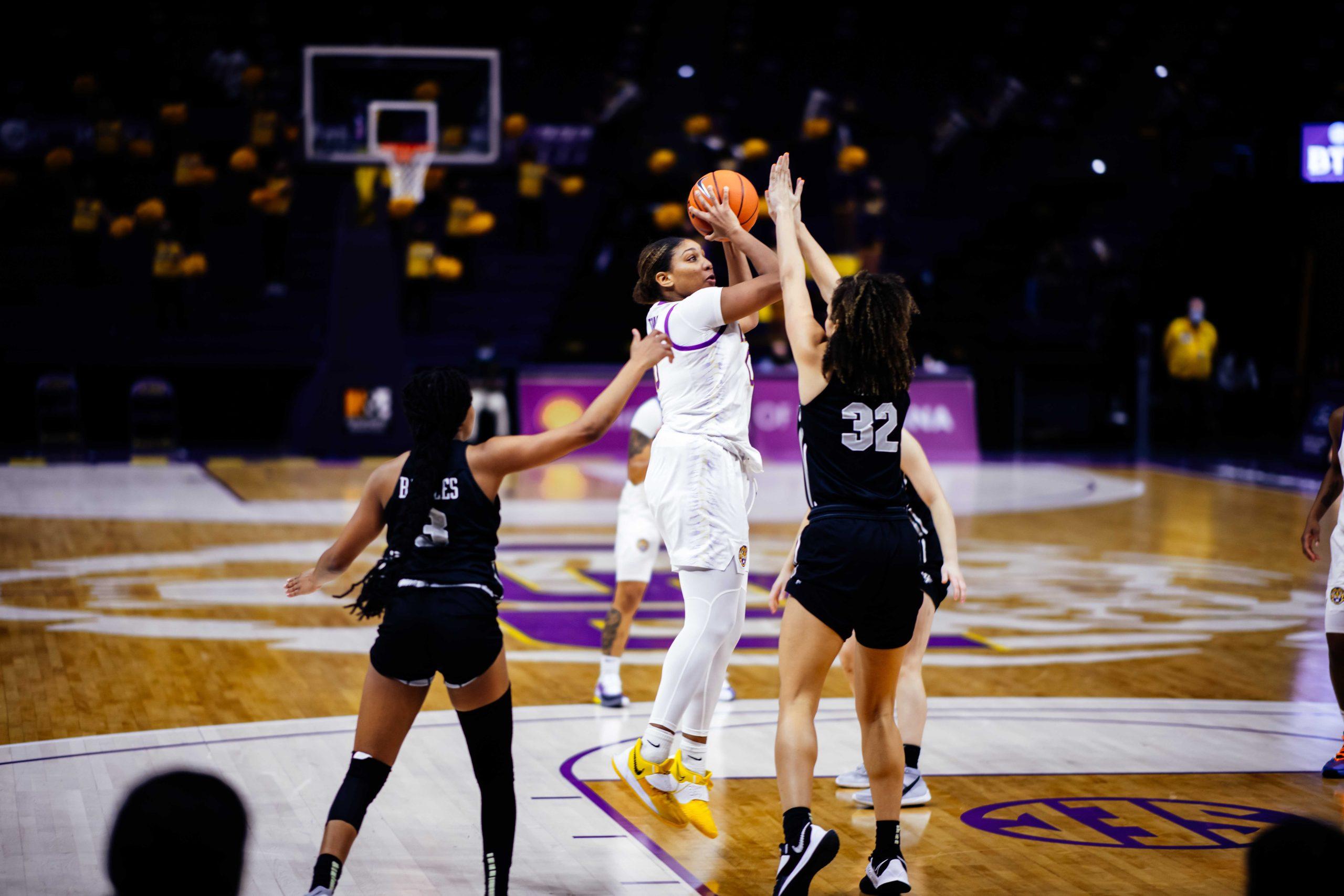 PHOTOS: LSU women's basketball falls to UCF