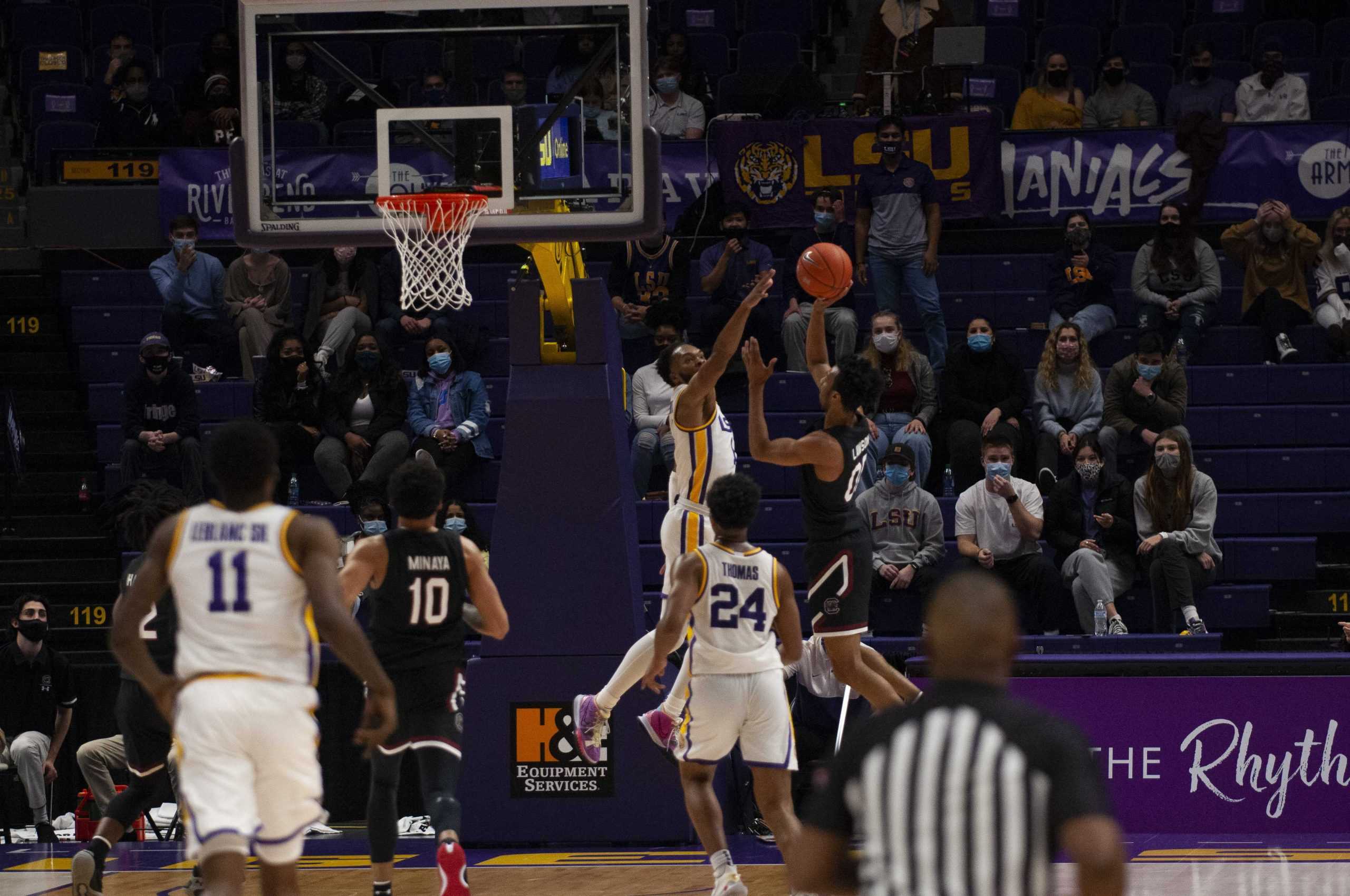 PHOTOS: LSU men's basketball defeats South Carolina