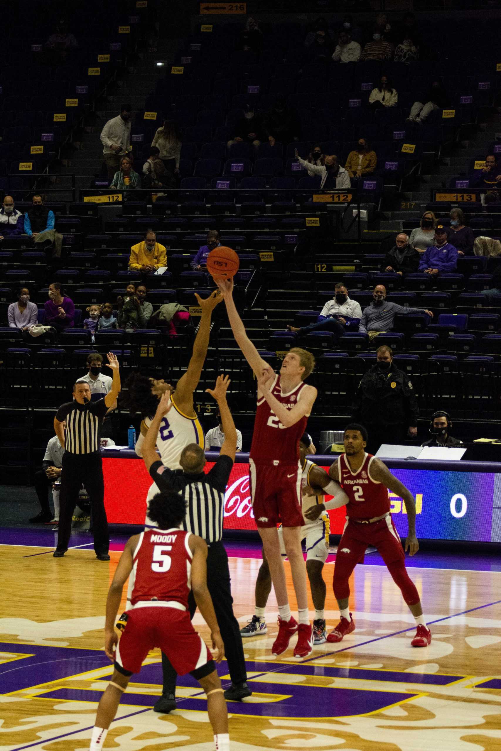 PHOTOS: LSU men's basketball defeats Arkansas