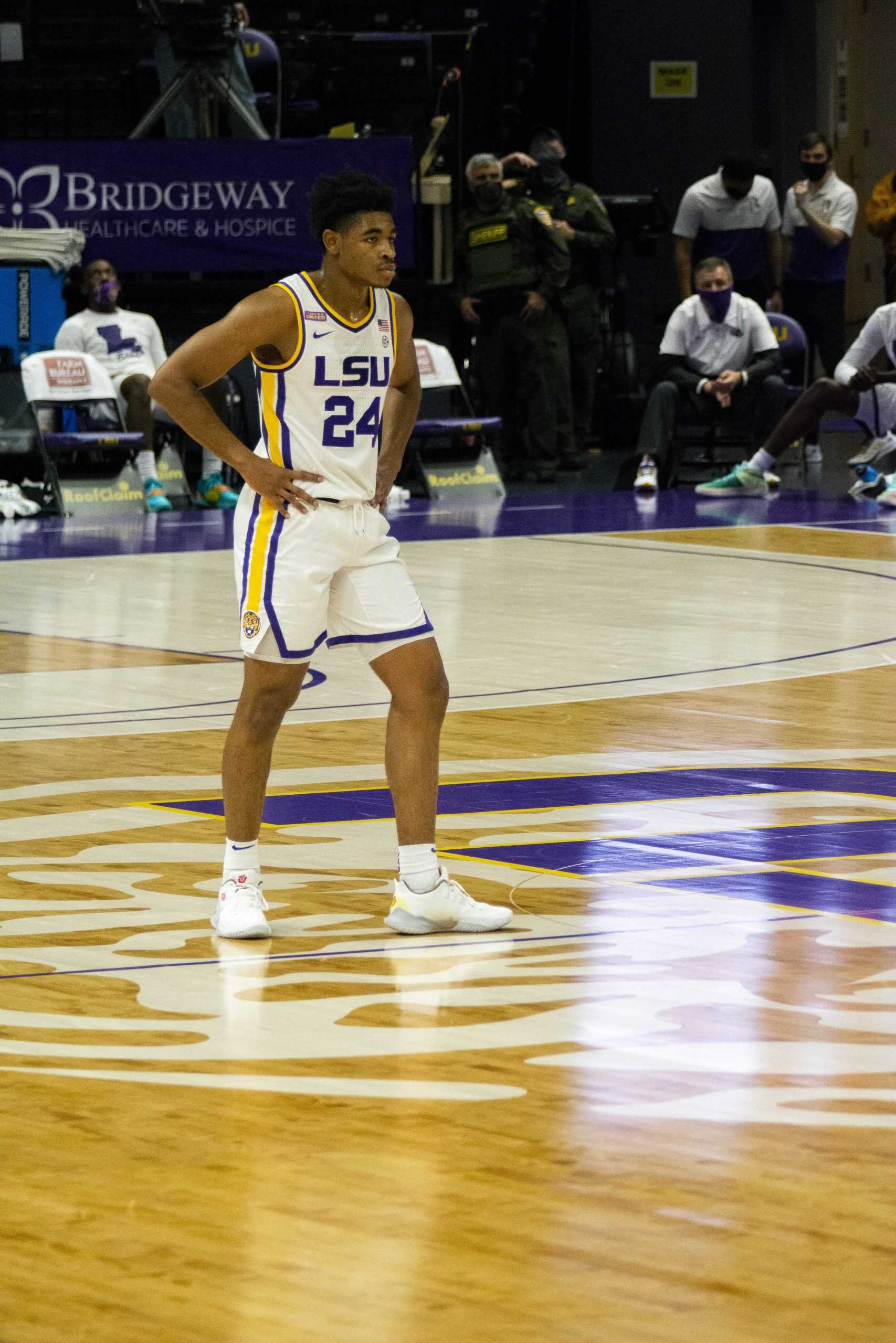 PHOTOS: LSU men's basketball defeats Arkansas