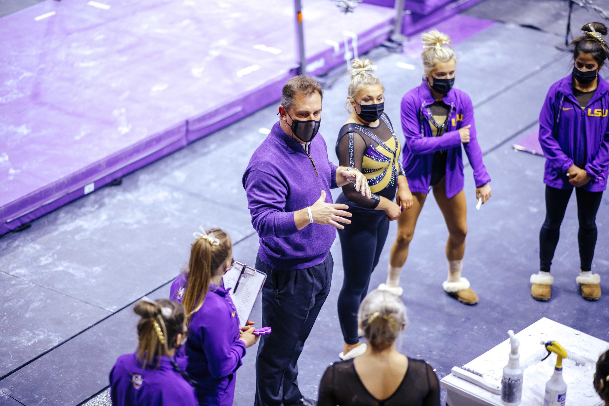 PHOTOS: LSU gymnastics defeats Arkansas in home opener