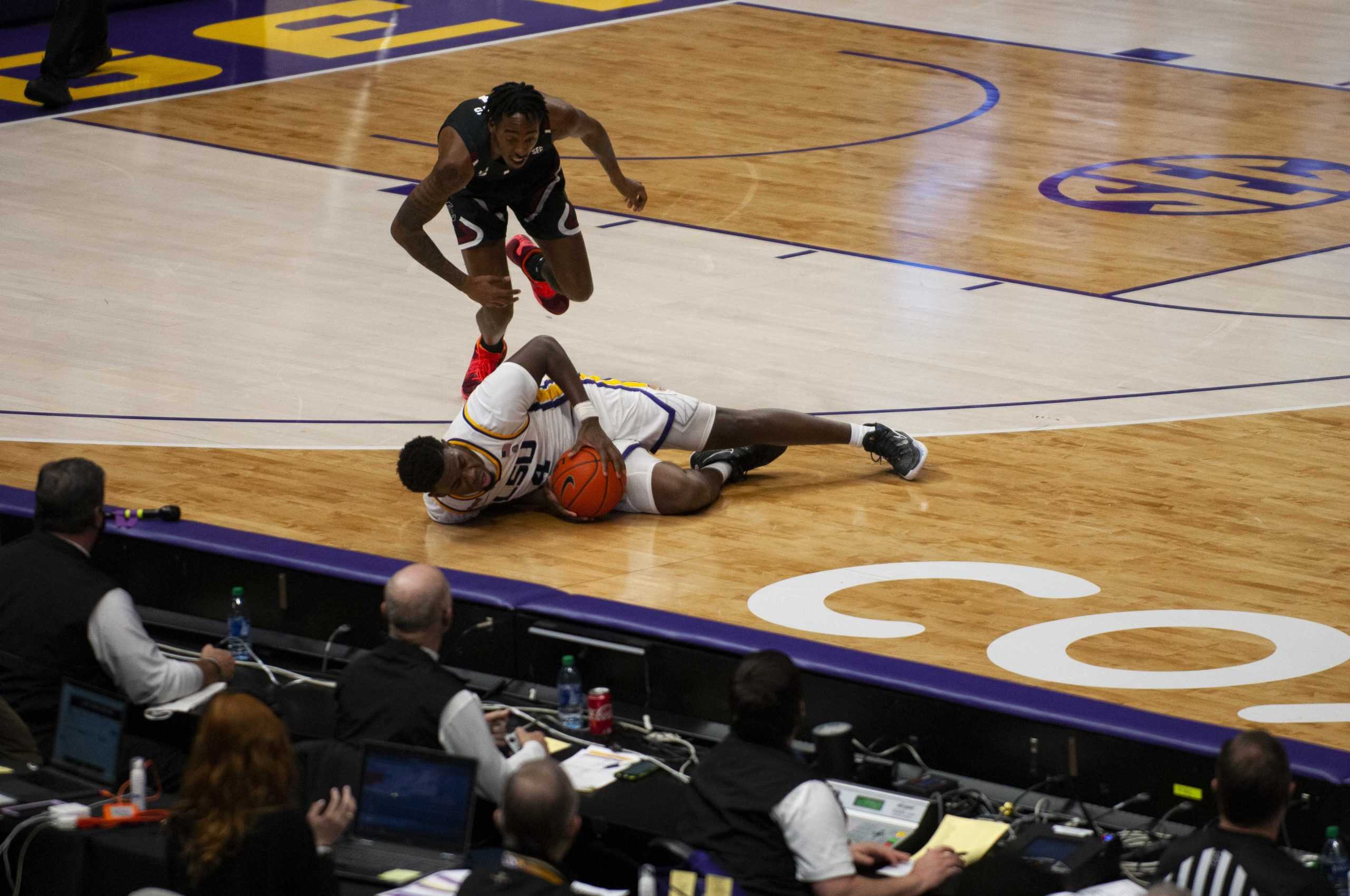 PHOTOS: LSU men's basketball defeats South Carolina