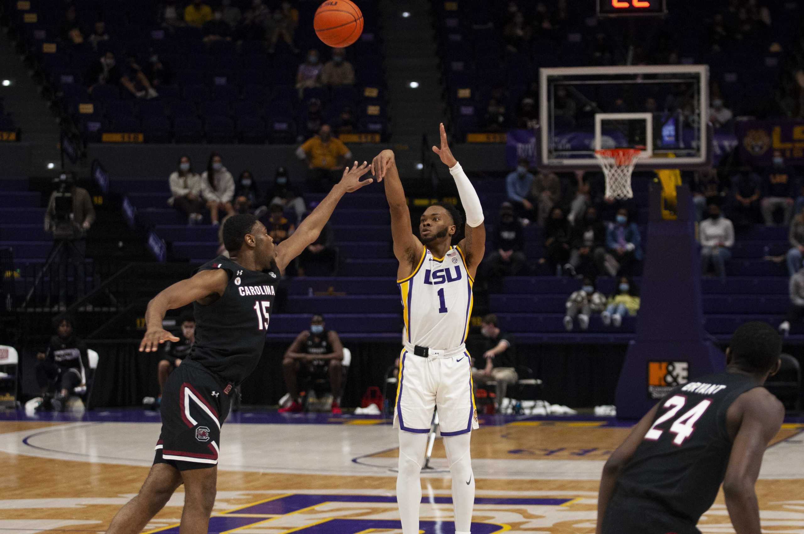 PHOTOS: LSU men's basketball defeats South Carolina