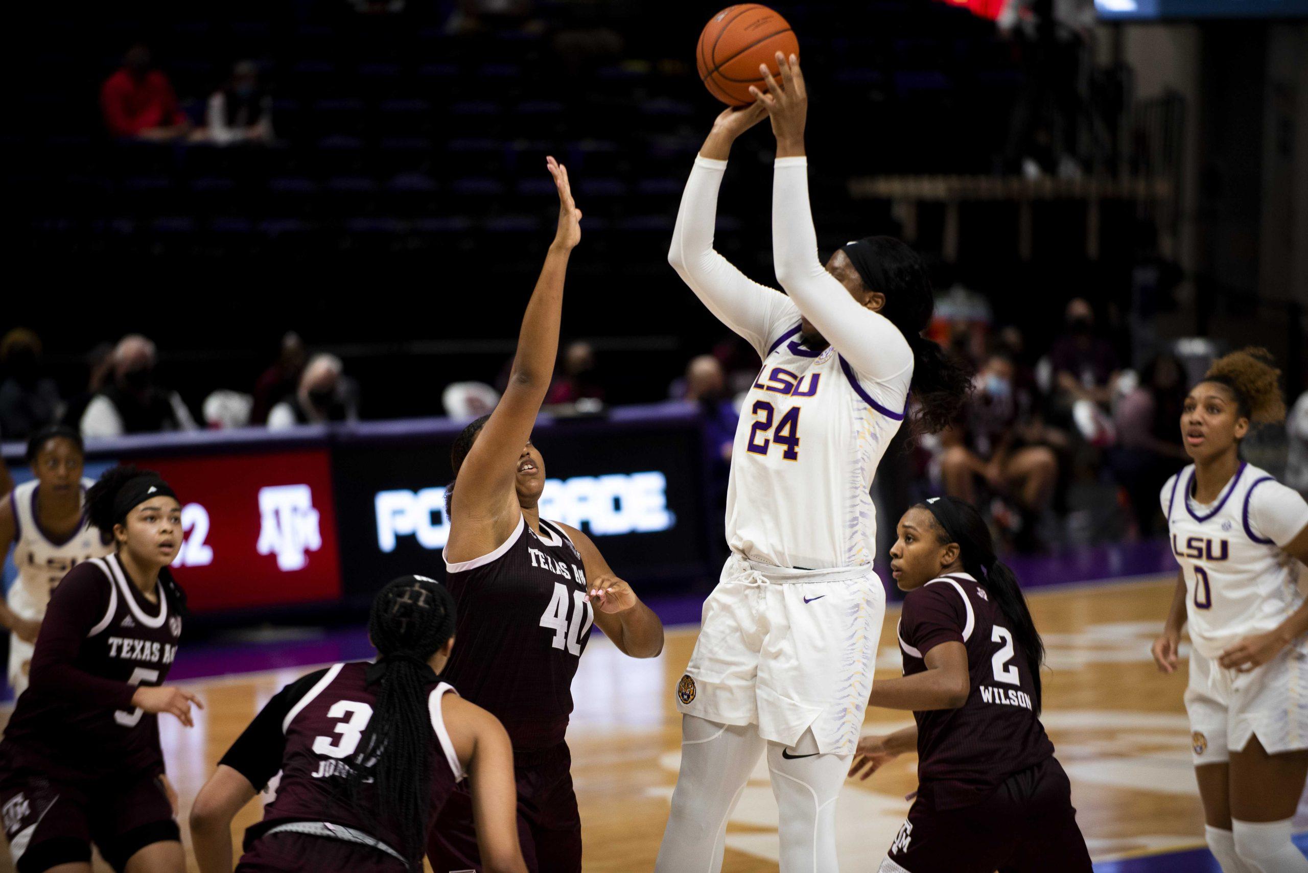 PHOTOS: LSU women's basketball defeats Texas A&M