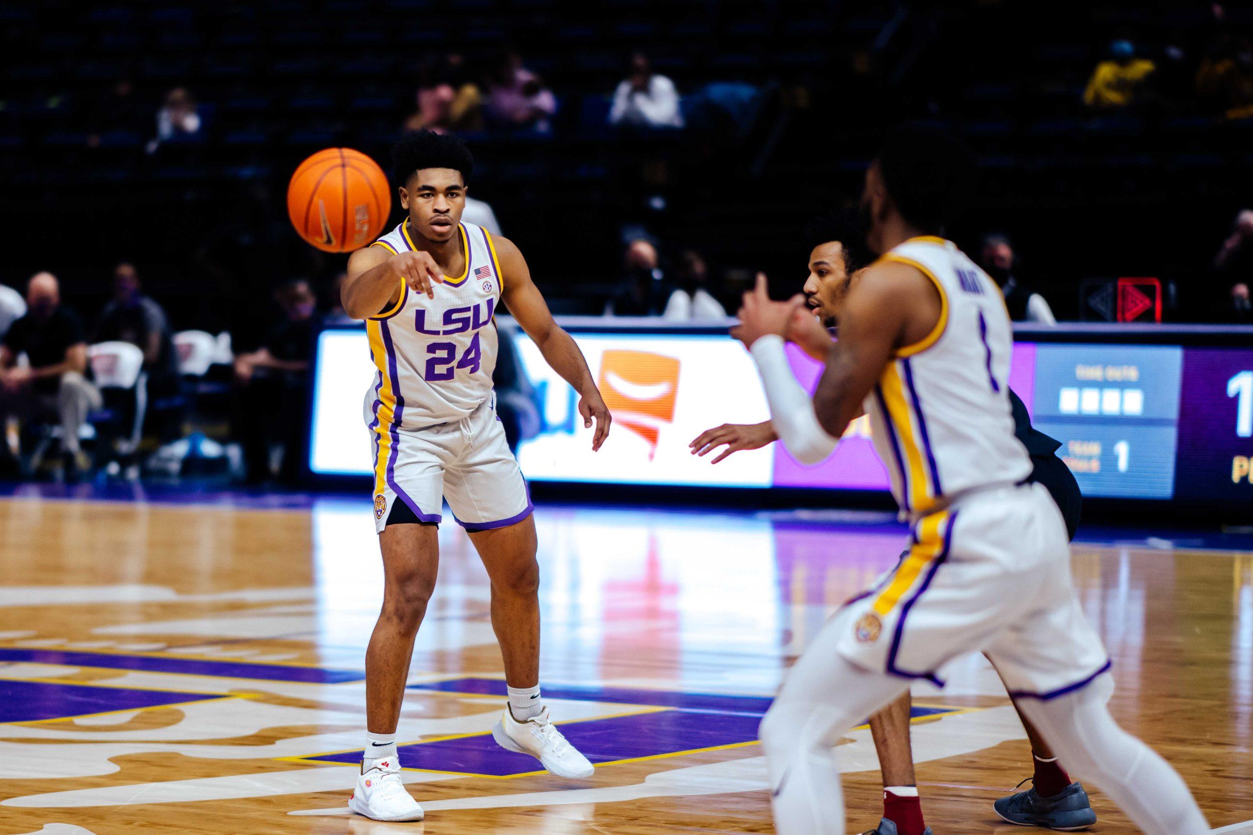 PHOTOS: LSU men's basketball defeats South Carolina