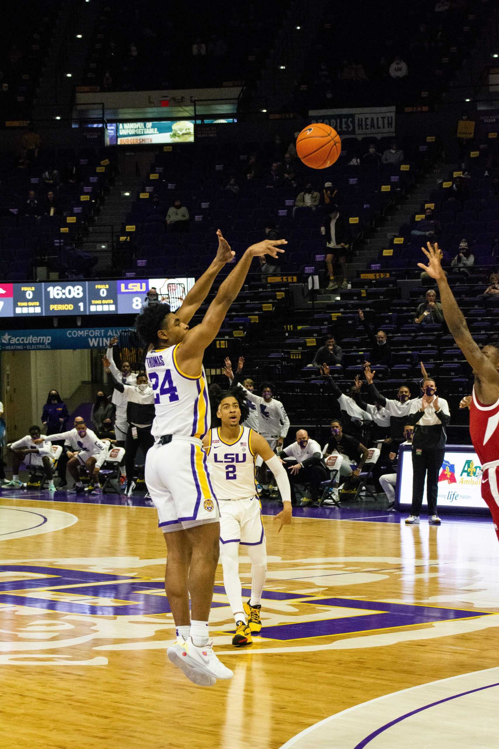 PHOTOS: LSU men's basketball defeats Arkansas