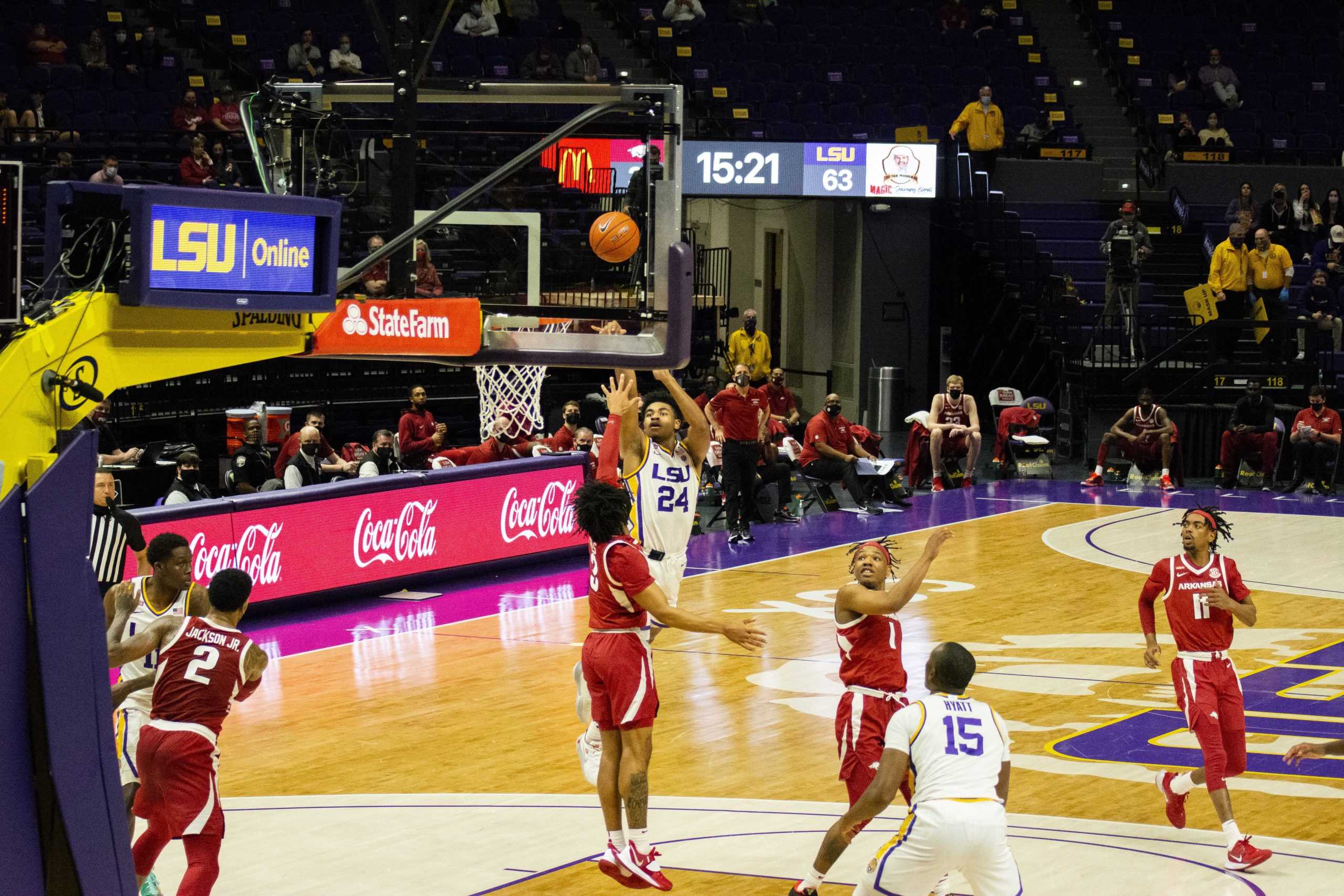 PHOTOS: LSU men's basketball defeats Arkansas