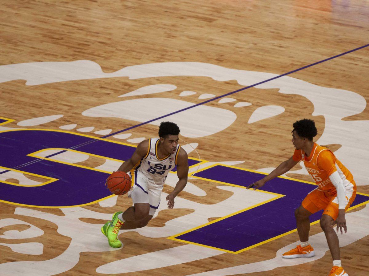 LSU men&#8217;s basketball freshman guard Cameron Thomas (24) drives the ball Saturday, February 13, 2021 during LSU&#8217;s 78-65 win against Tennessee in the Pete Maravich Assembly Center on N Stadium Dr.