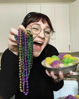 LSU alumna brings king cake traditions to New York City