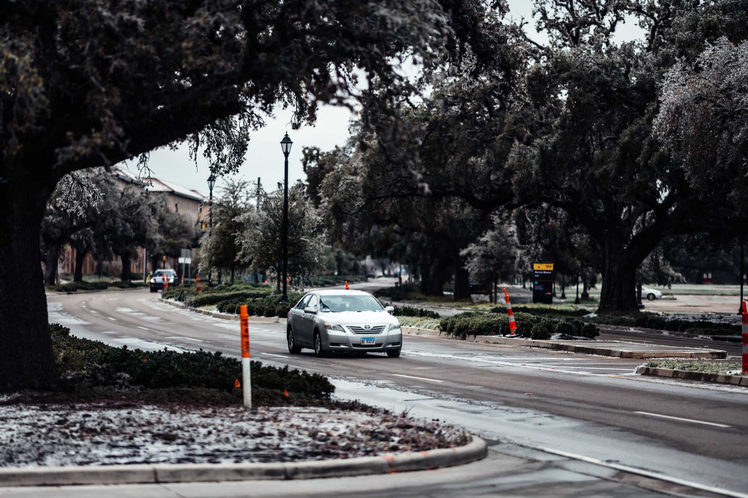 PHOTOS: LSU cancels school Monday due to winter weather mix